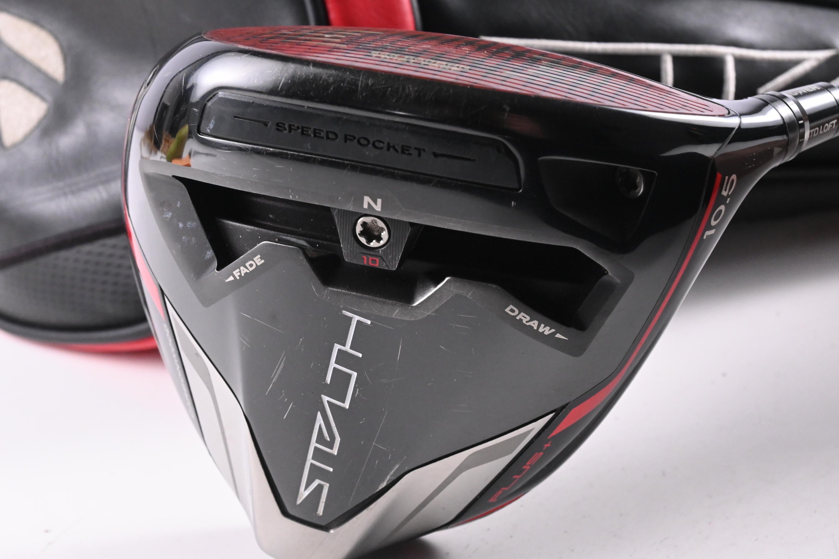 Taylormade Stealth Plus Driver / 10.5 Degree / X-Flex Kai'li Blue 70 Shaft