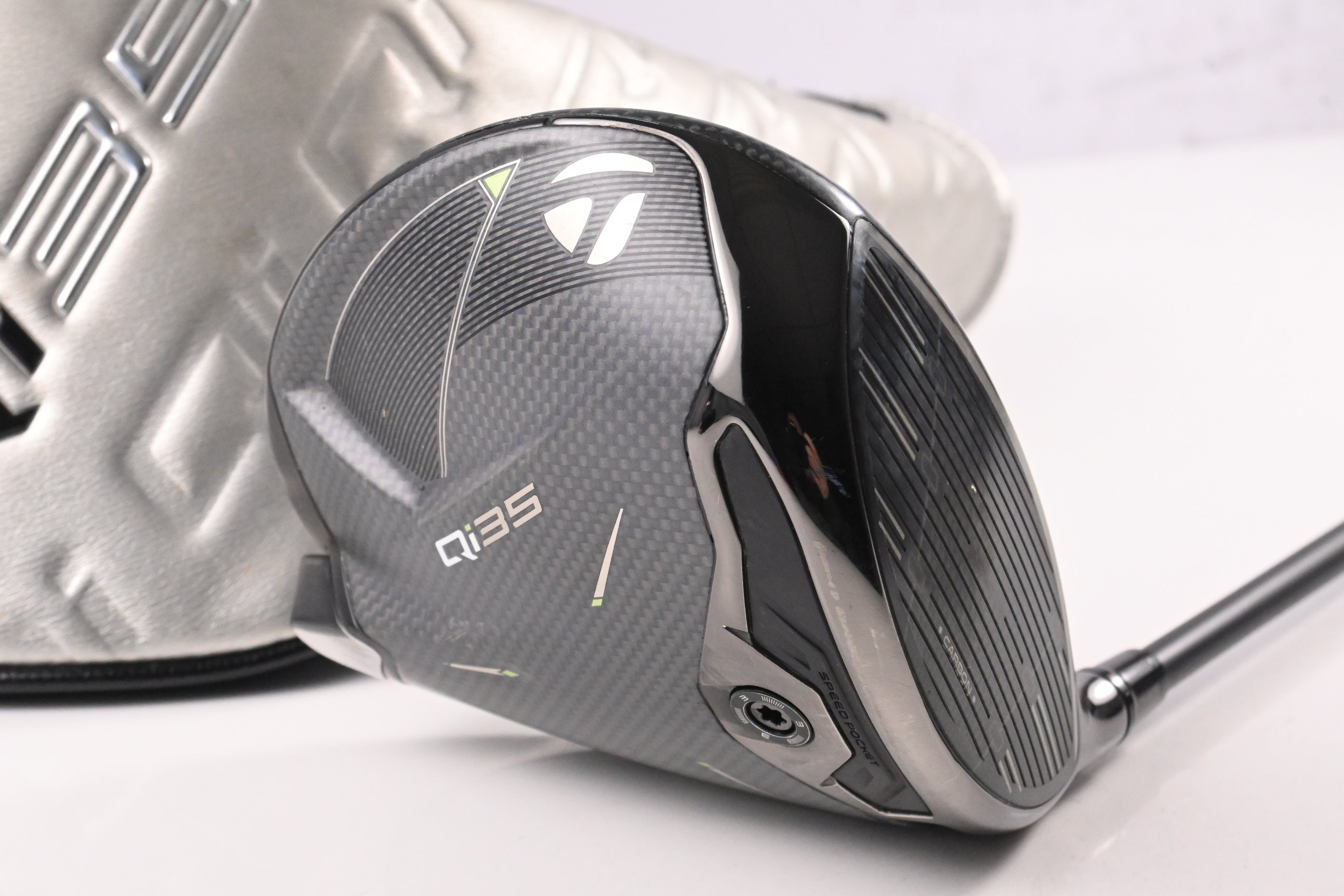 Taylormade Qi35 Driver / 9 Degree / Stiff Flex Kai'li Blue CB Dark Wave 60 Shaft