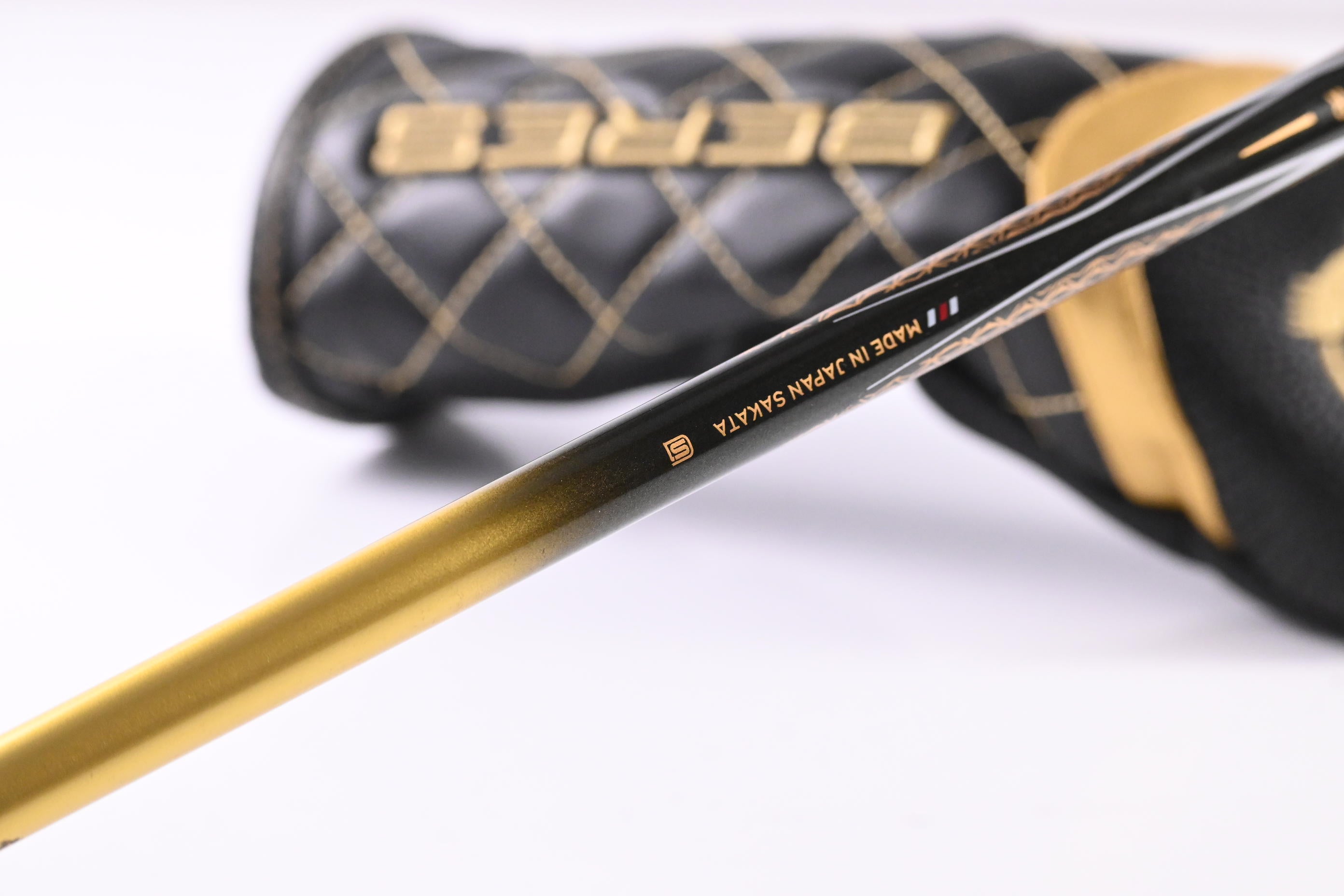 Honma Beres #3 Hybrid / 19 Degree / Regular Flex Honma ARMRQ 42 Shaft