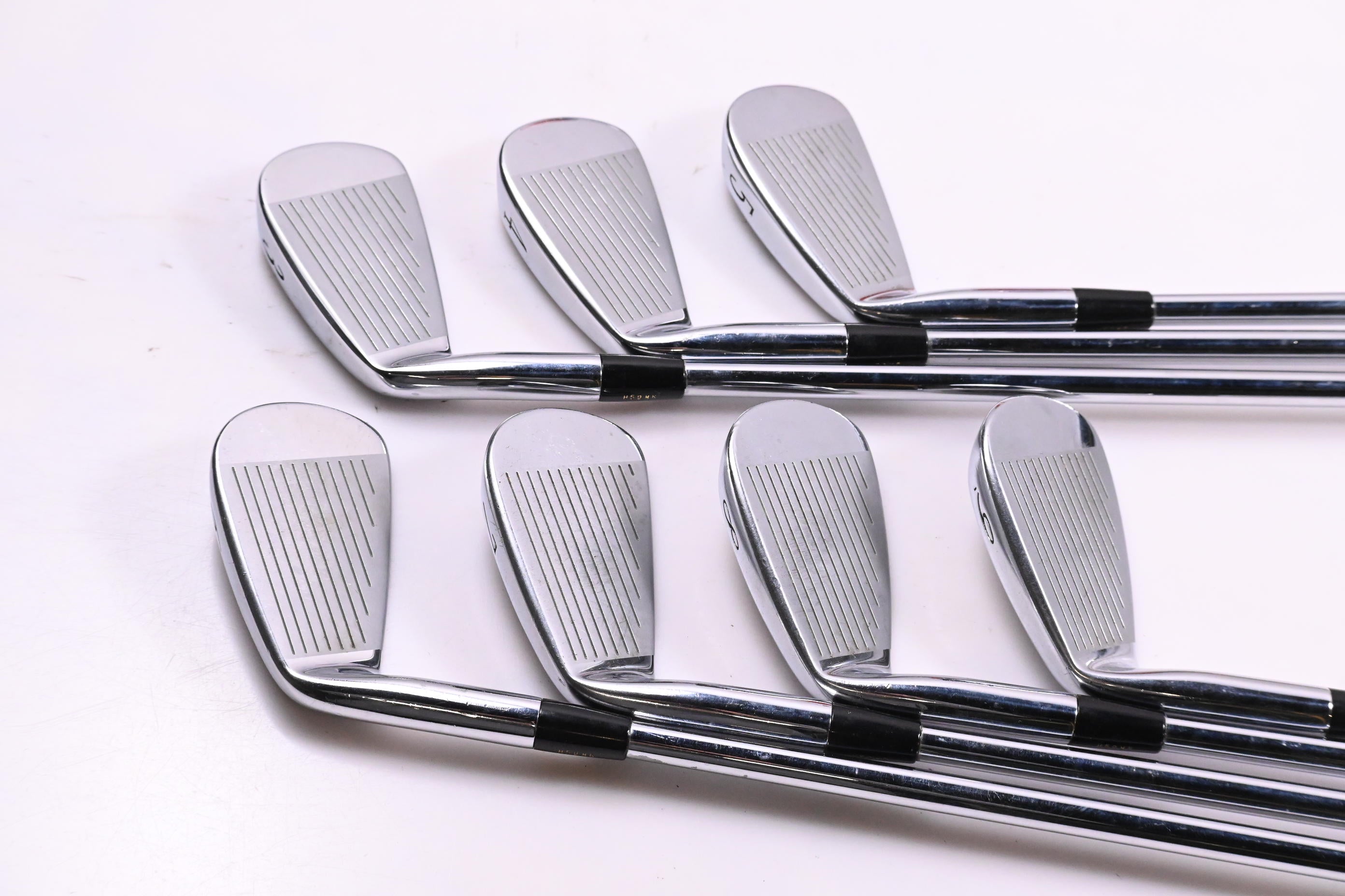 Mizuno MP-60 Irons / 3-9i / Regular Flex Dynamic Gold R300 Shafts