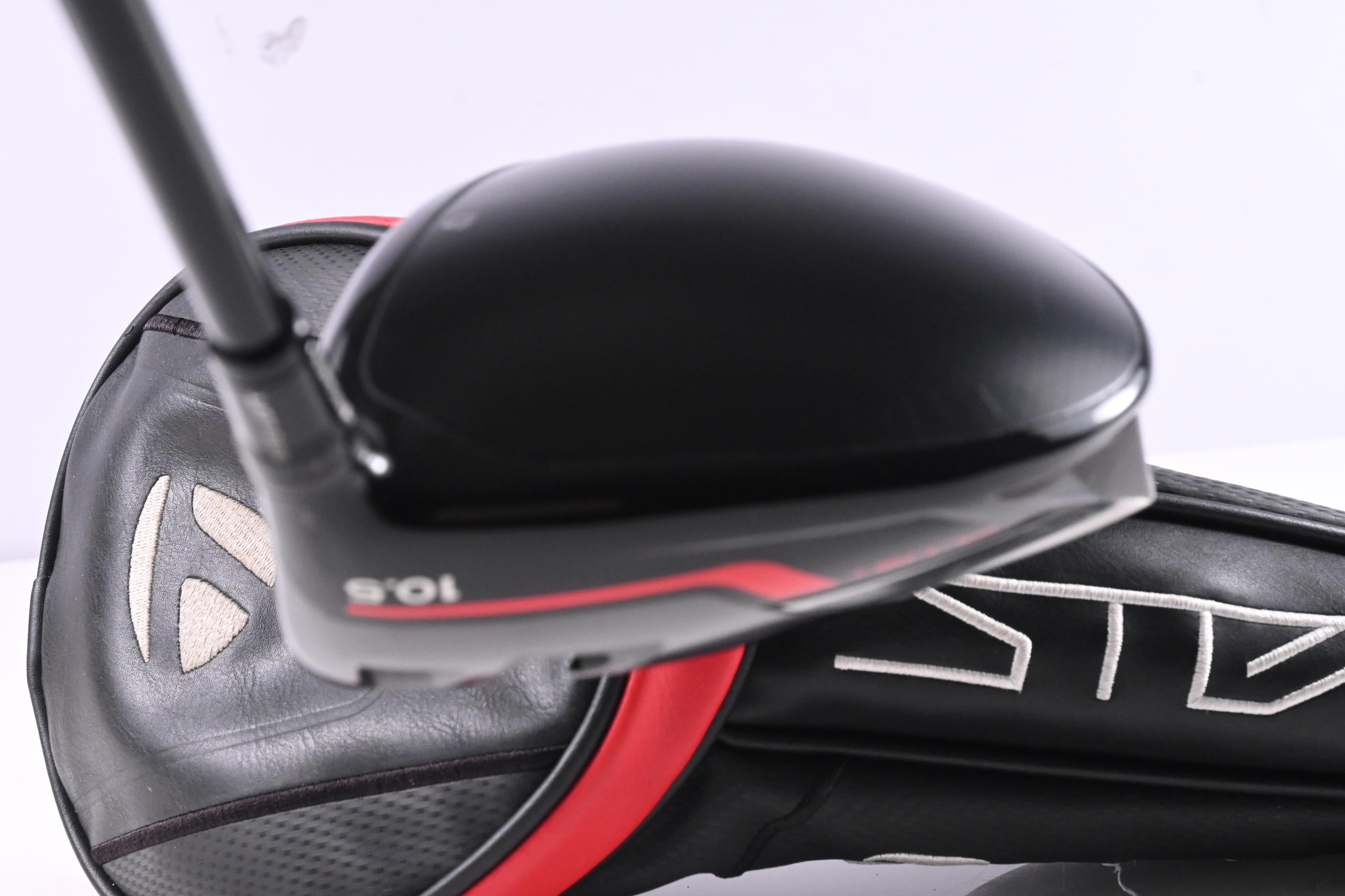 Taylormade Stealth Plus Driver / 10.5 Degree / X-Flex Kai'li Blue 70 Shaft
