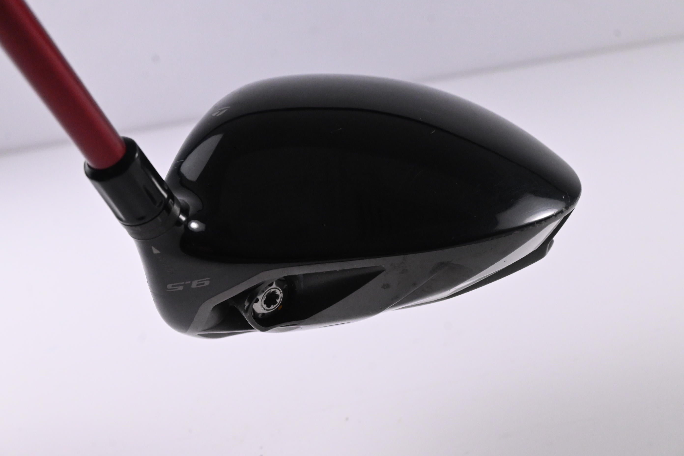 Taylormade R9 Supertri Driver / 9.5 Degree / Stiff Flex Fujikura Motore 60 Shaft