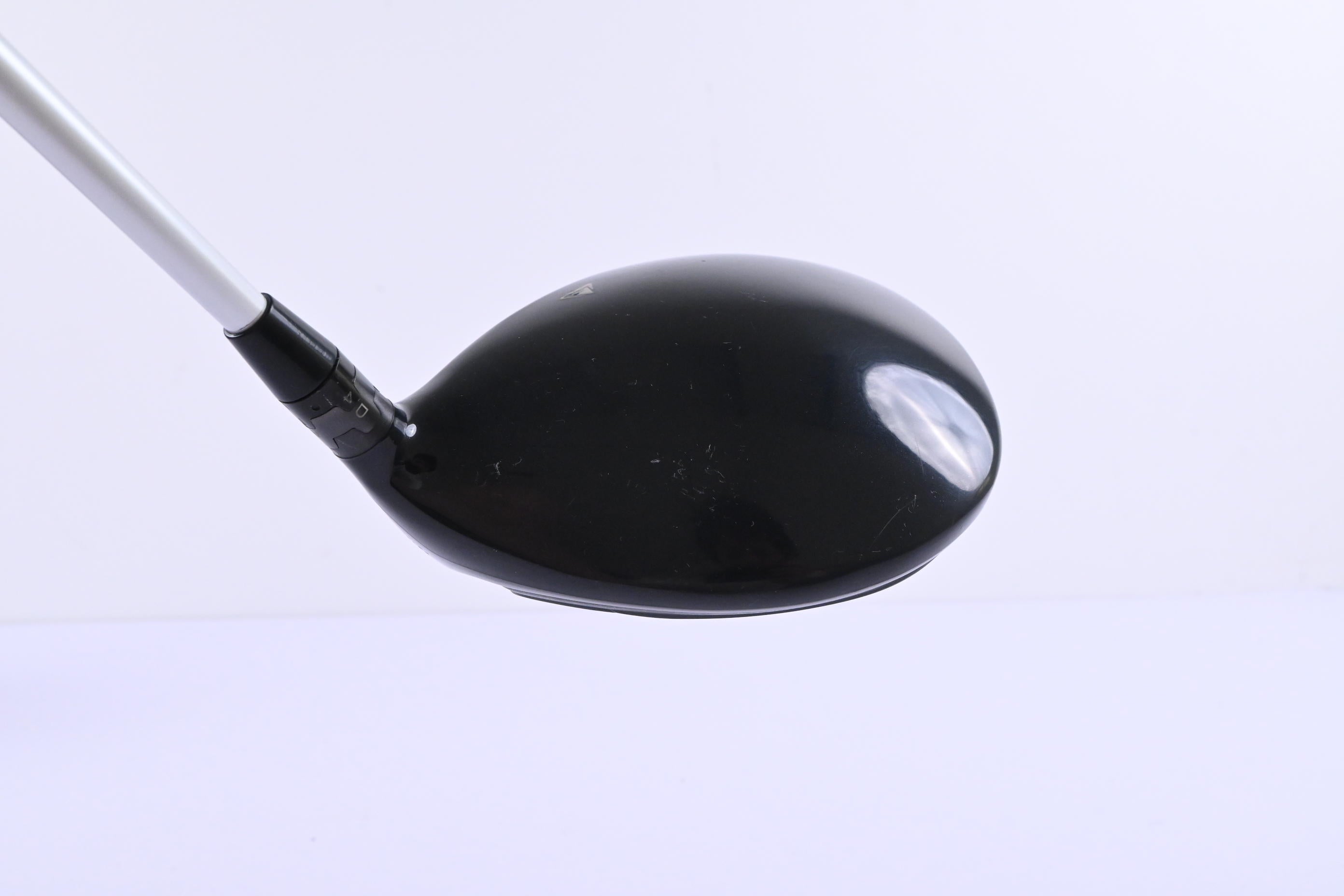 Titleist 915 D3 Driver / 9.5 Degree / Stiff Flex Aldila Rogue Silver 110 MSI 60