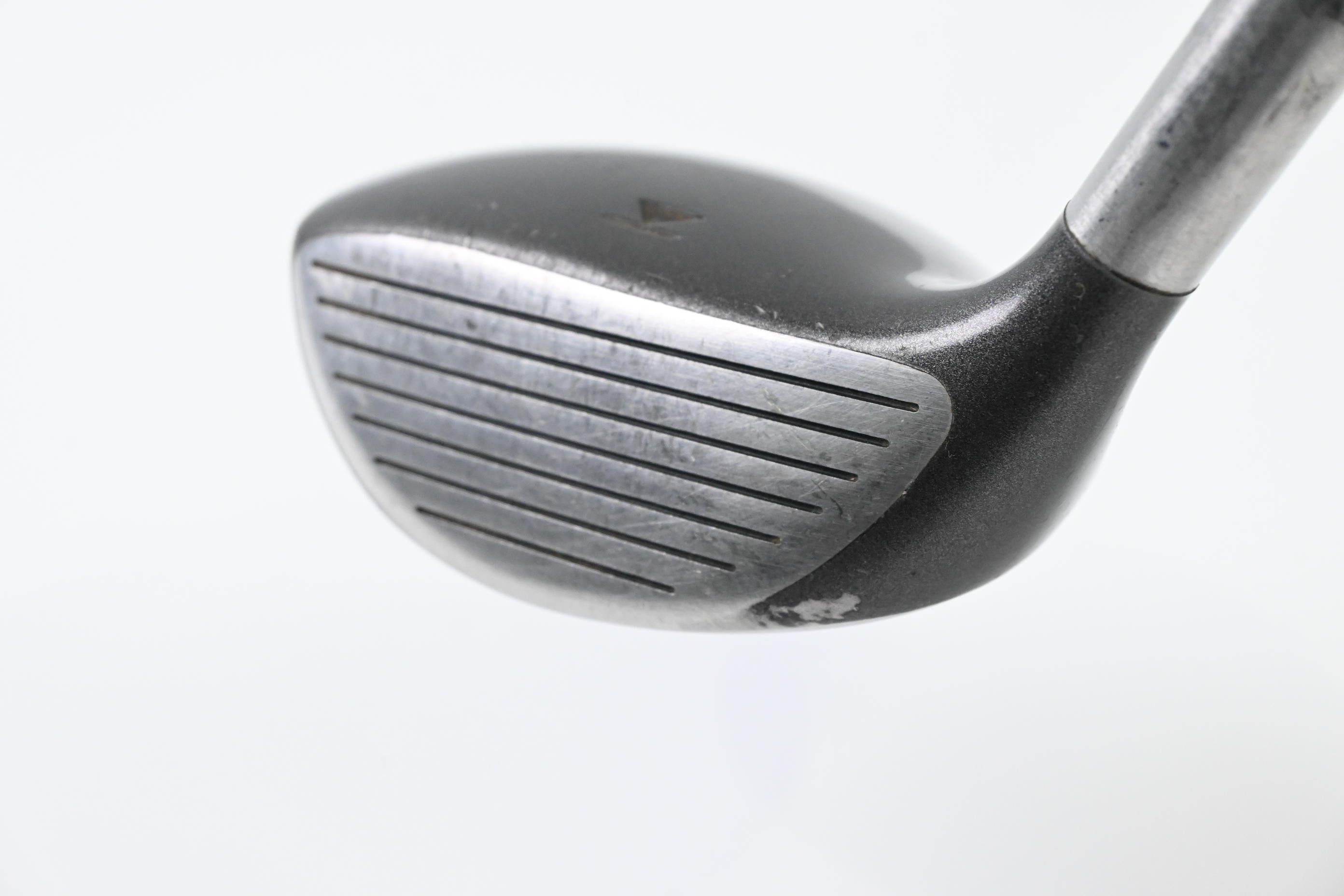 Titleist 975 F #3 Wood / 16.5 Degree / Regular Flex Titleist Ultralite