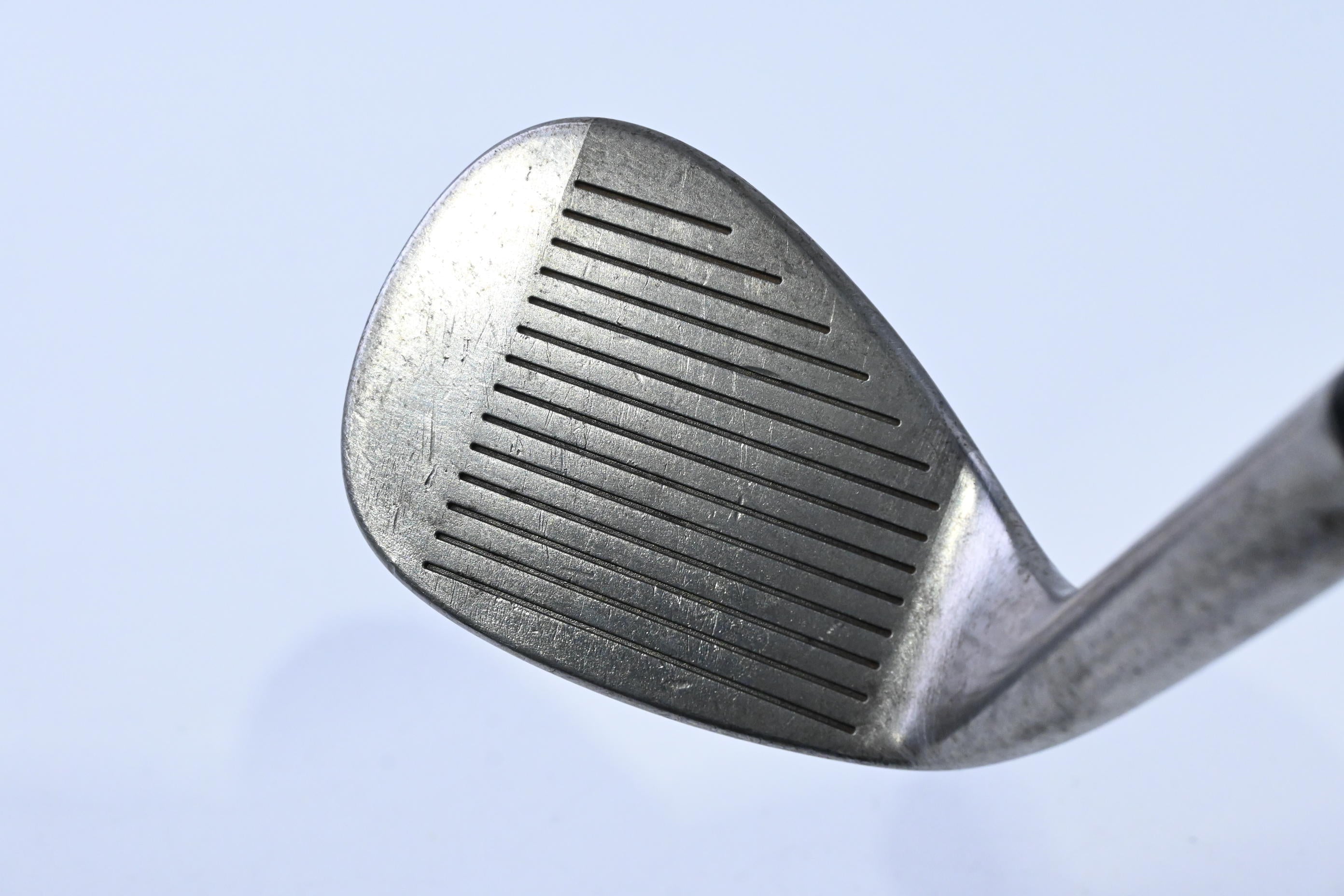 Cleveland Tour Action 900 Lob Wedge / 58 Degree / Stiff Flex Dynamic Gold Shaft