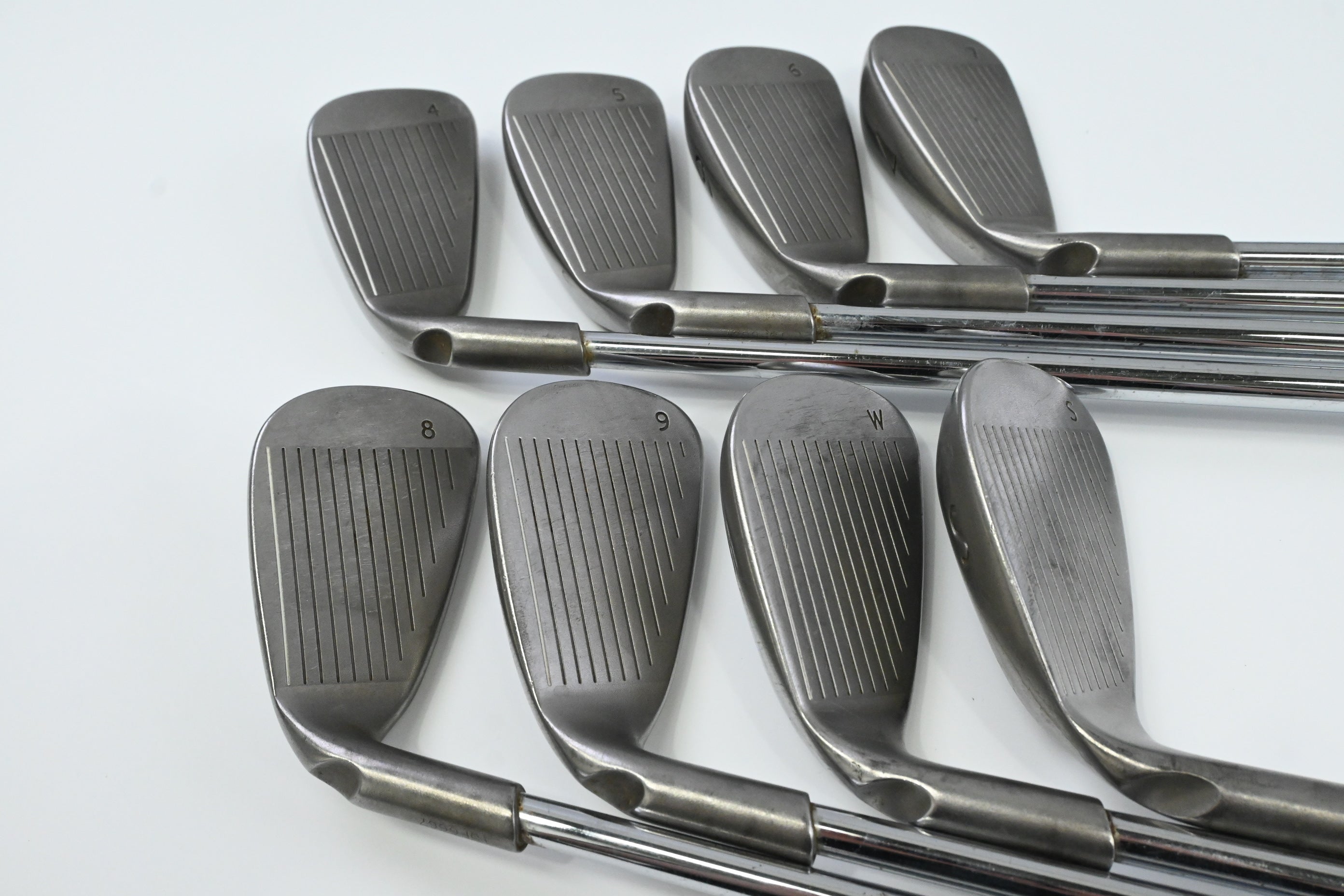 Ping G15 Irons / 4-PW+SW / Black Dot / Regular Flex Ping AWT Shafts