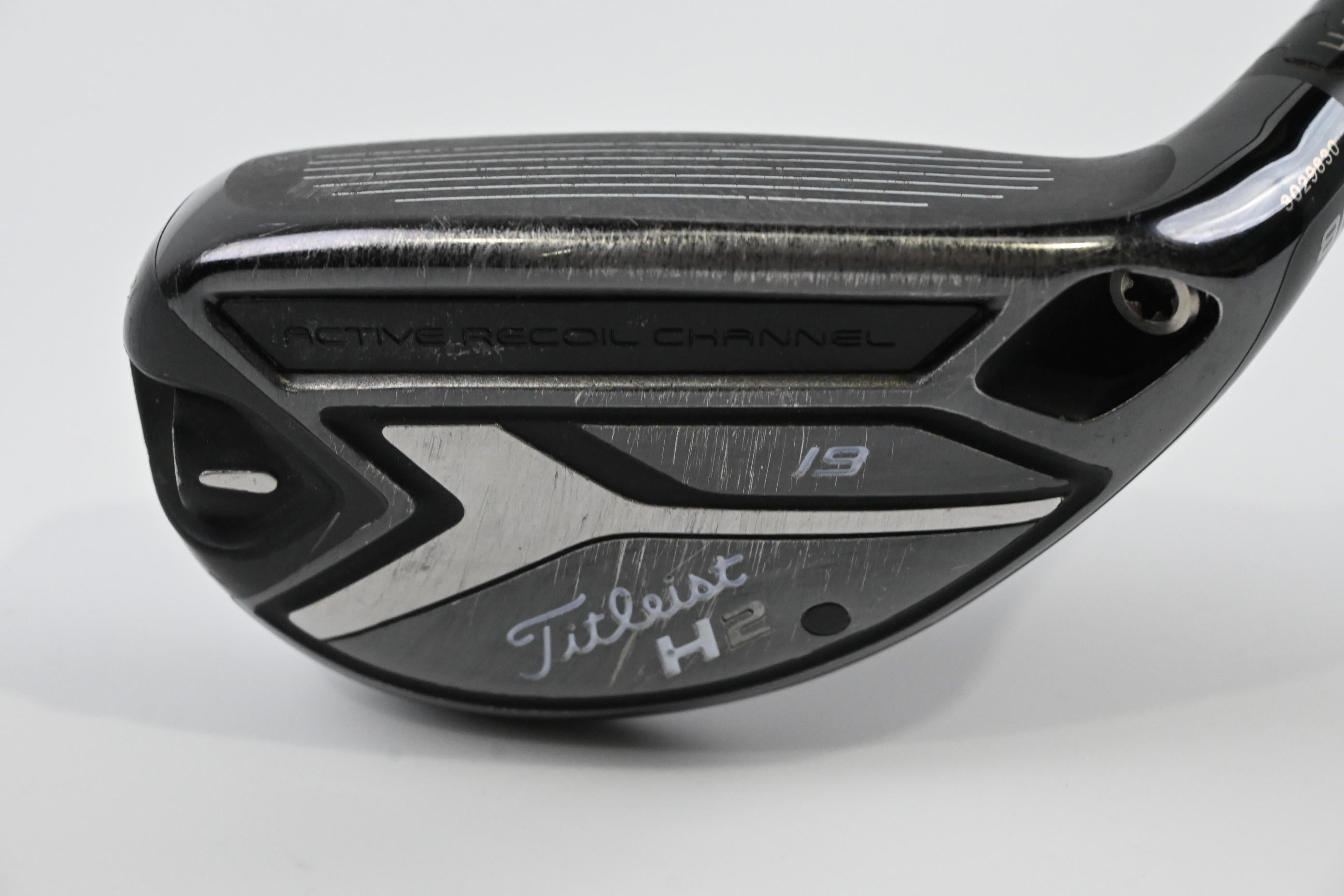 Titleist 818 H2 #3 Hybrid / 19 Degree / Regular Flex Tensei CK Red 60 Shaft