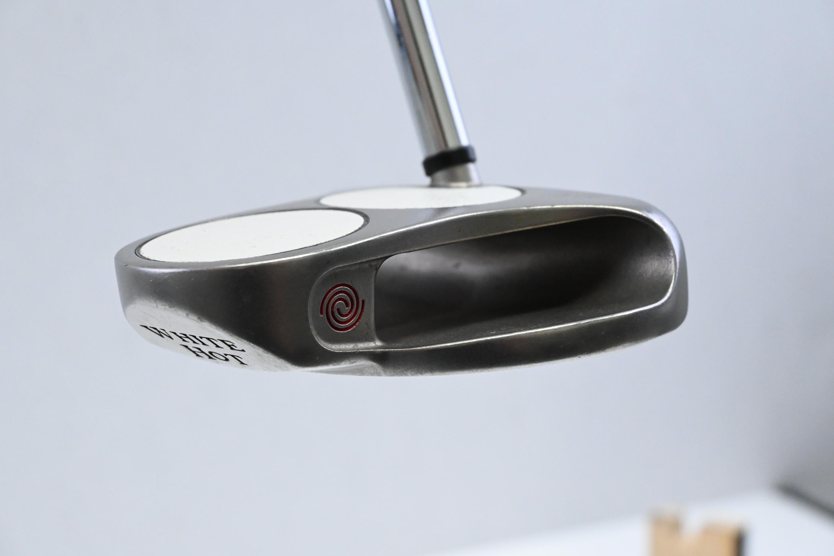 Odyssey White Hot 2 Ball Putter / 35 Inch