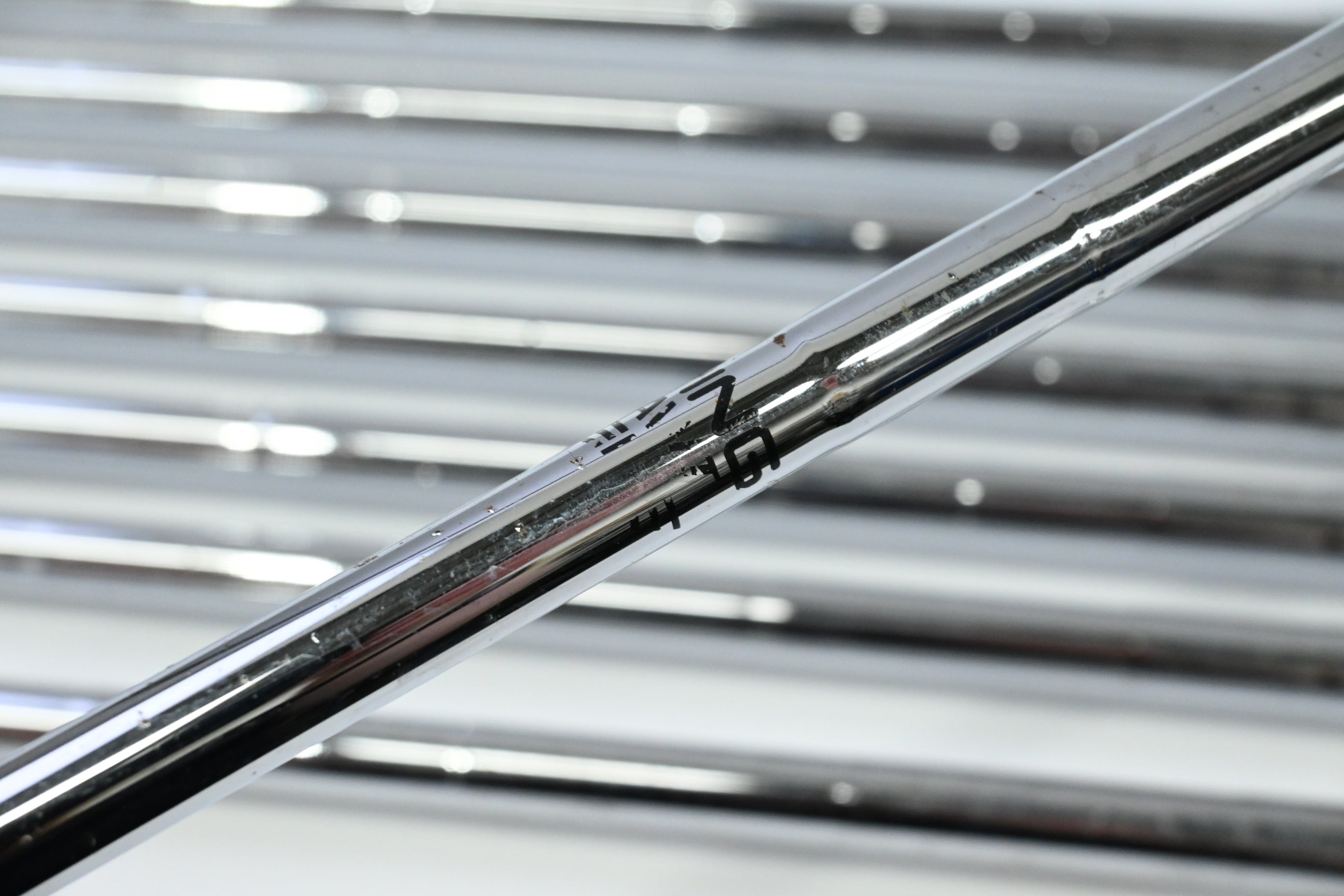 Ping G15 Irons / 4-PW+SW / Black Dot / Regular Flex Ping AWT Shafts