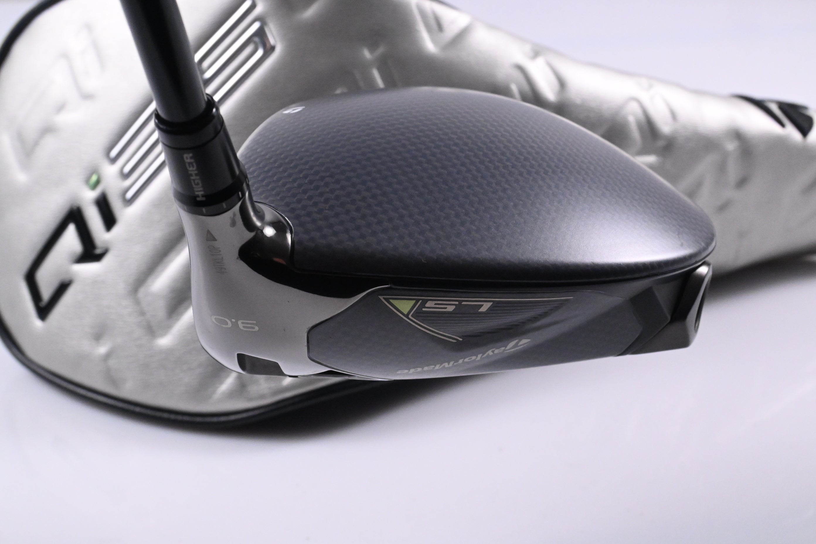 Taylormade Qi35 LS Driver / 9 Degree / X-Flex Kai'li White 60 Shaft