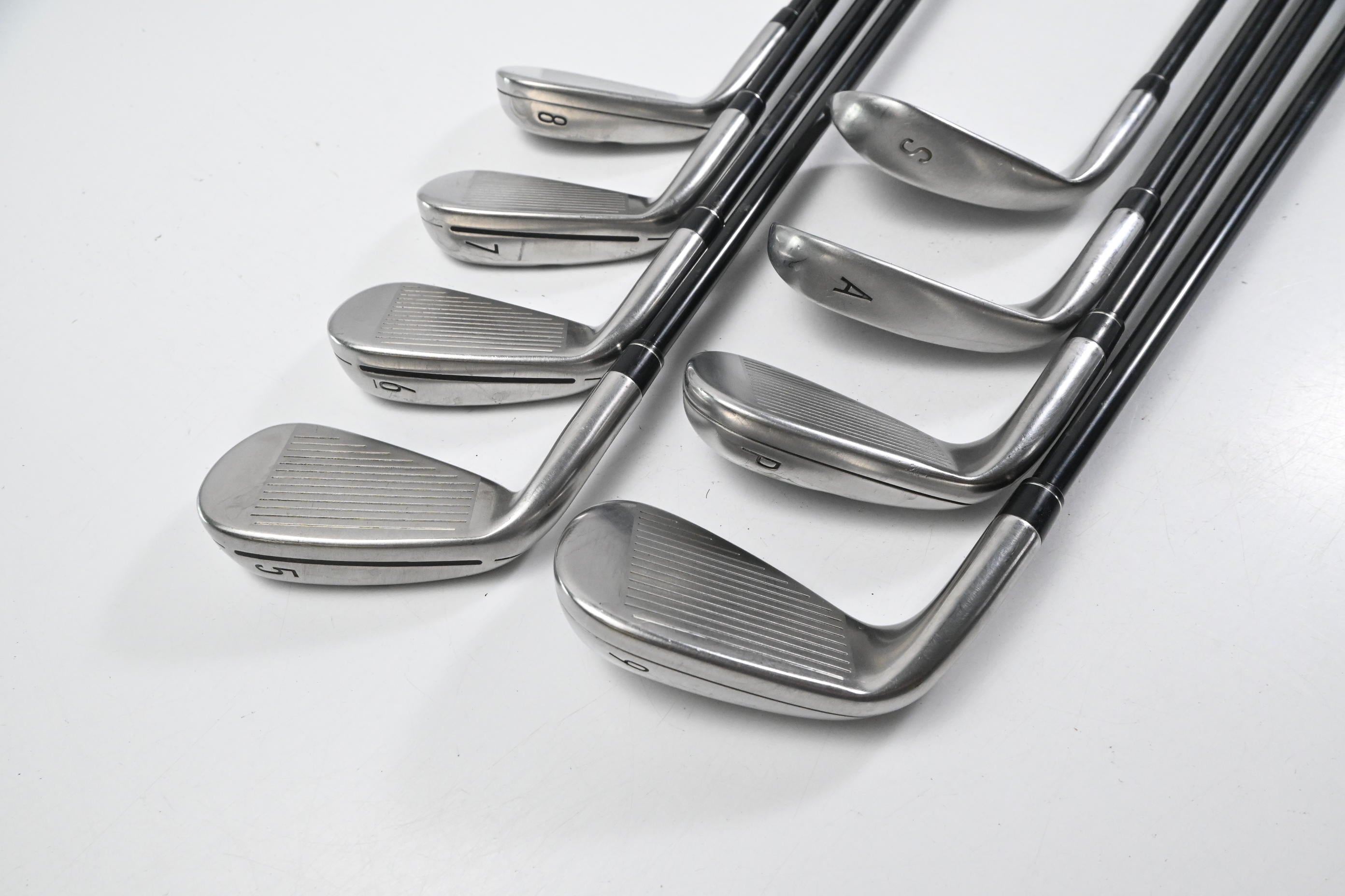 Taylormade M4 Irons / 5-PW+GW+SW / Regular Flex Atmos 6 Shafts