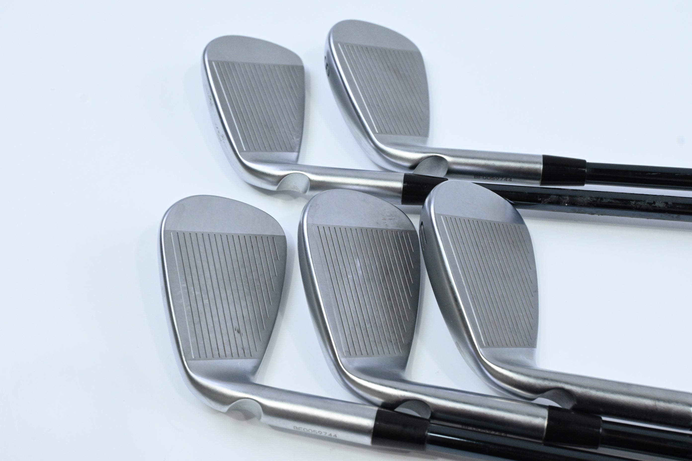 Ping i530 Irons / 7-PW+UW / Blue Dot / Regular Flex UST Recoil Dart 75 Shafts