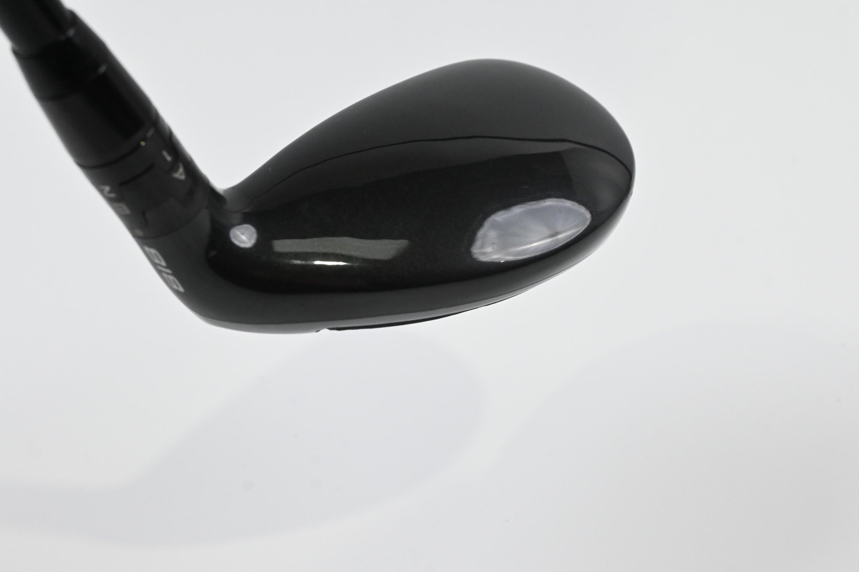 Titleist 818 H2 #3 Hybrid / 19 Degree / Regular Flex Tensei CK Red 60 Shaft