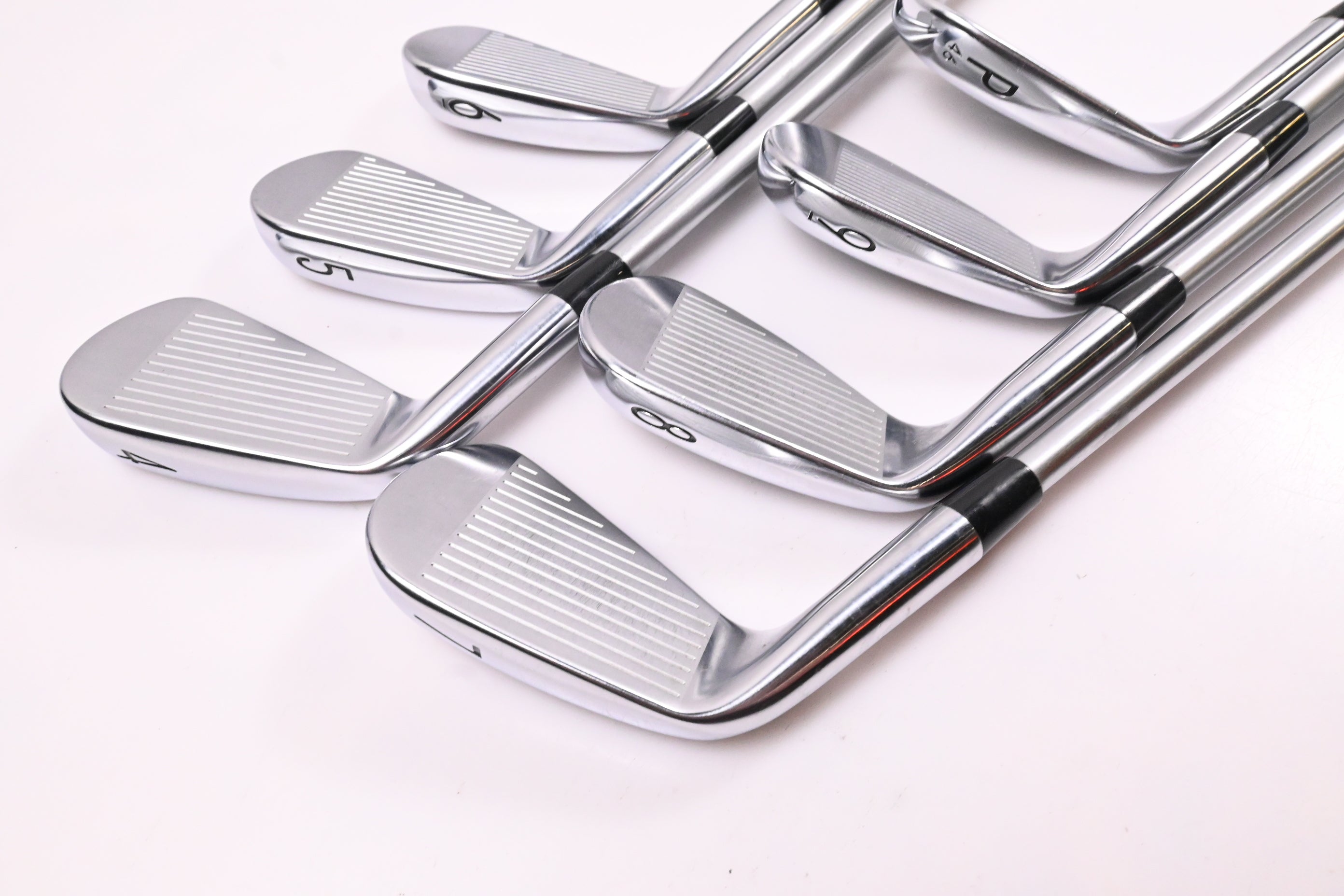 Titleist T100 2019 Irons / 4-PW / Stiff Flex Steel Shafts