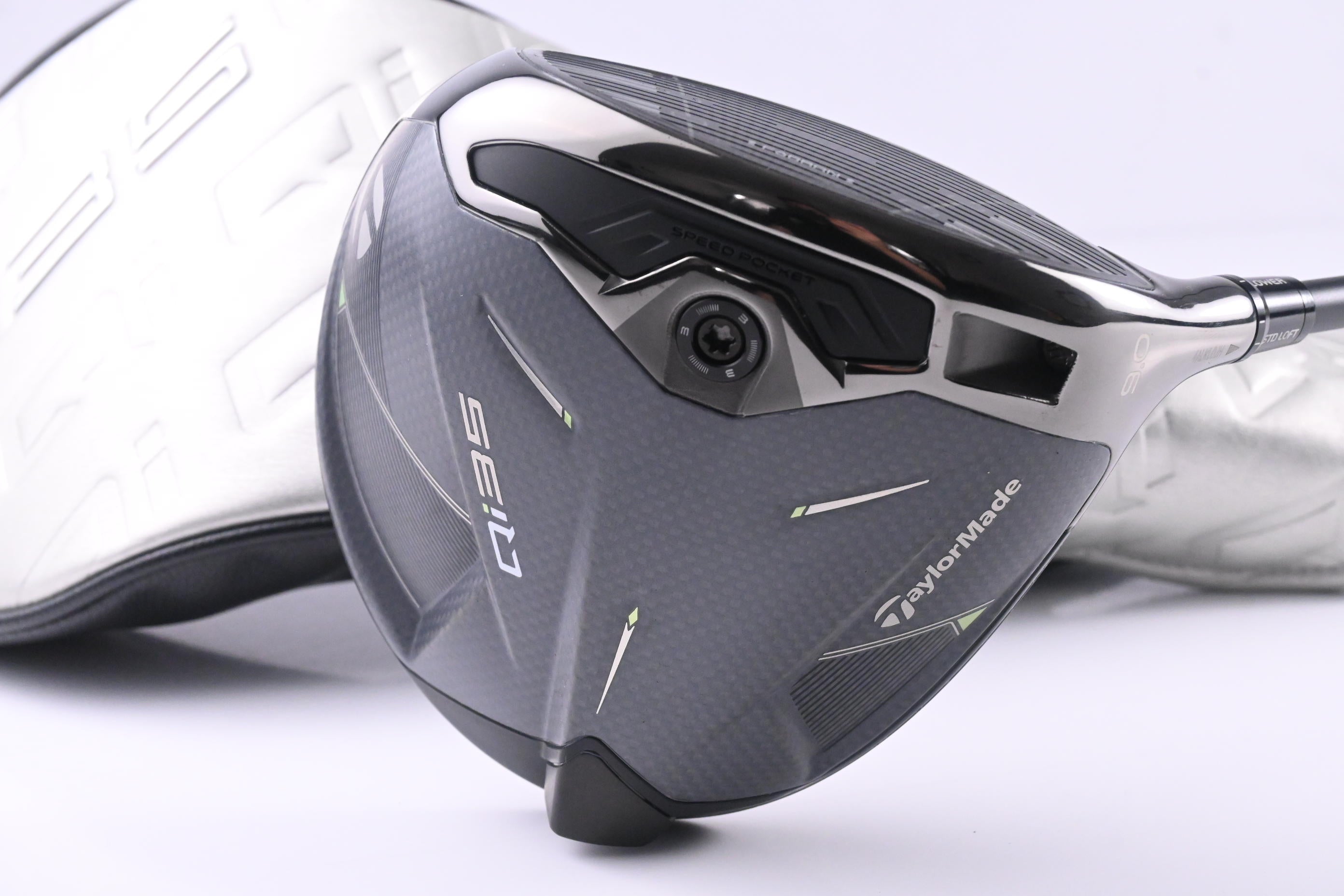 Taylormade Qi35 Driver / 9 Degree / Regular Flex Fujikura Ventus Blue 5 Shaft