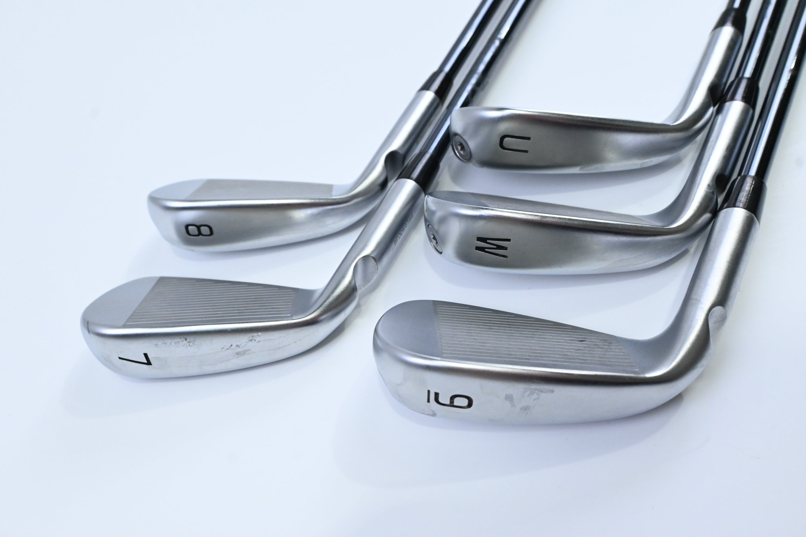 Ping i530 Irons / 7-PW+UW / Blue Dot / Regular Flex UST Recoil Dart 75 Shafts