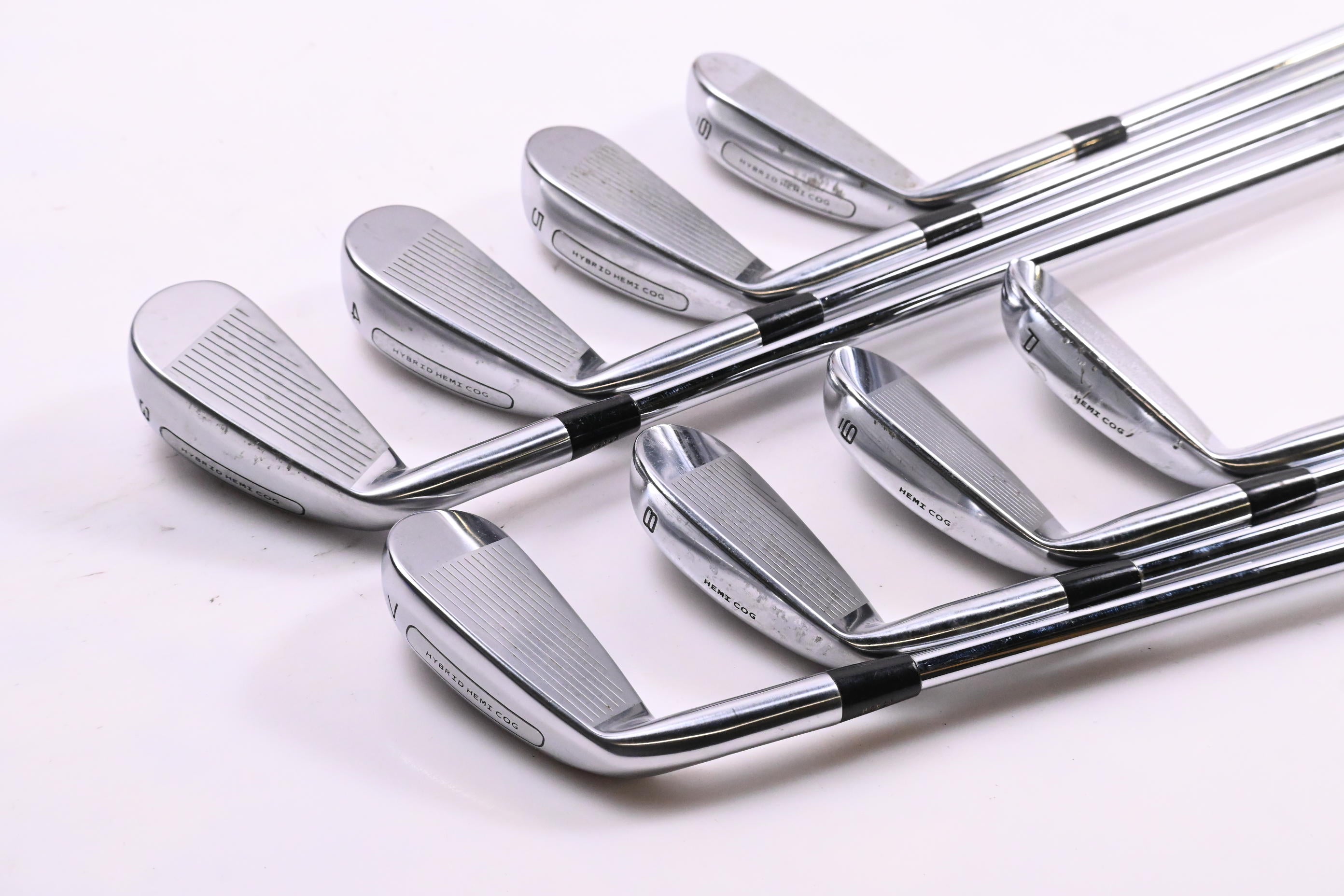 Mizuno MX-900 Irons / 3-PW / Regular Flex Dynamic Gold Lite R300 Shafts