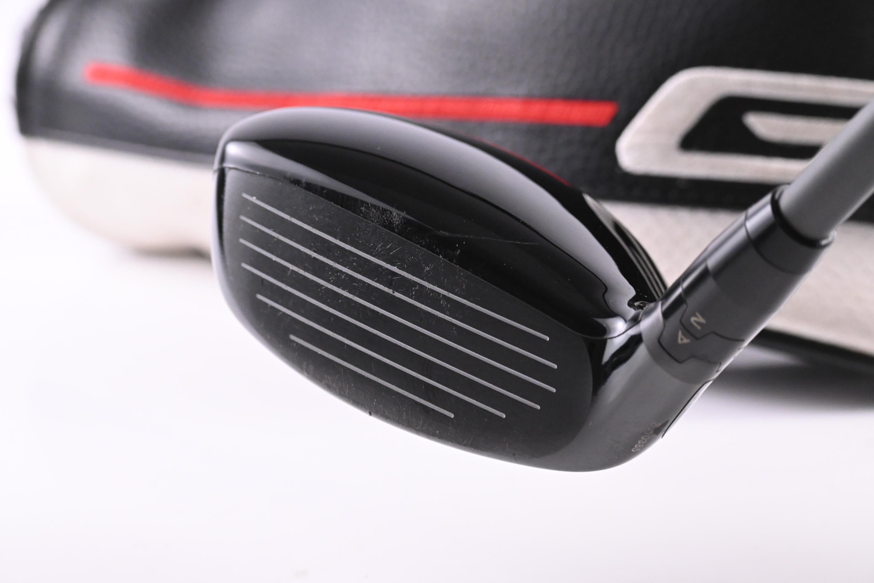 Titleist GT2 #4 Hybrid / 21 Degree / Stiff Flex HZRDUS Smoke Black 80 Shaft
