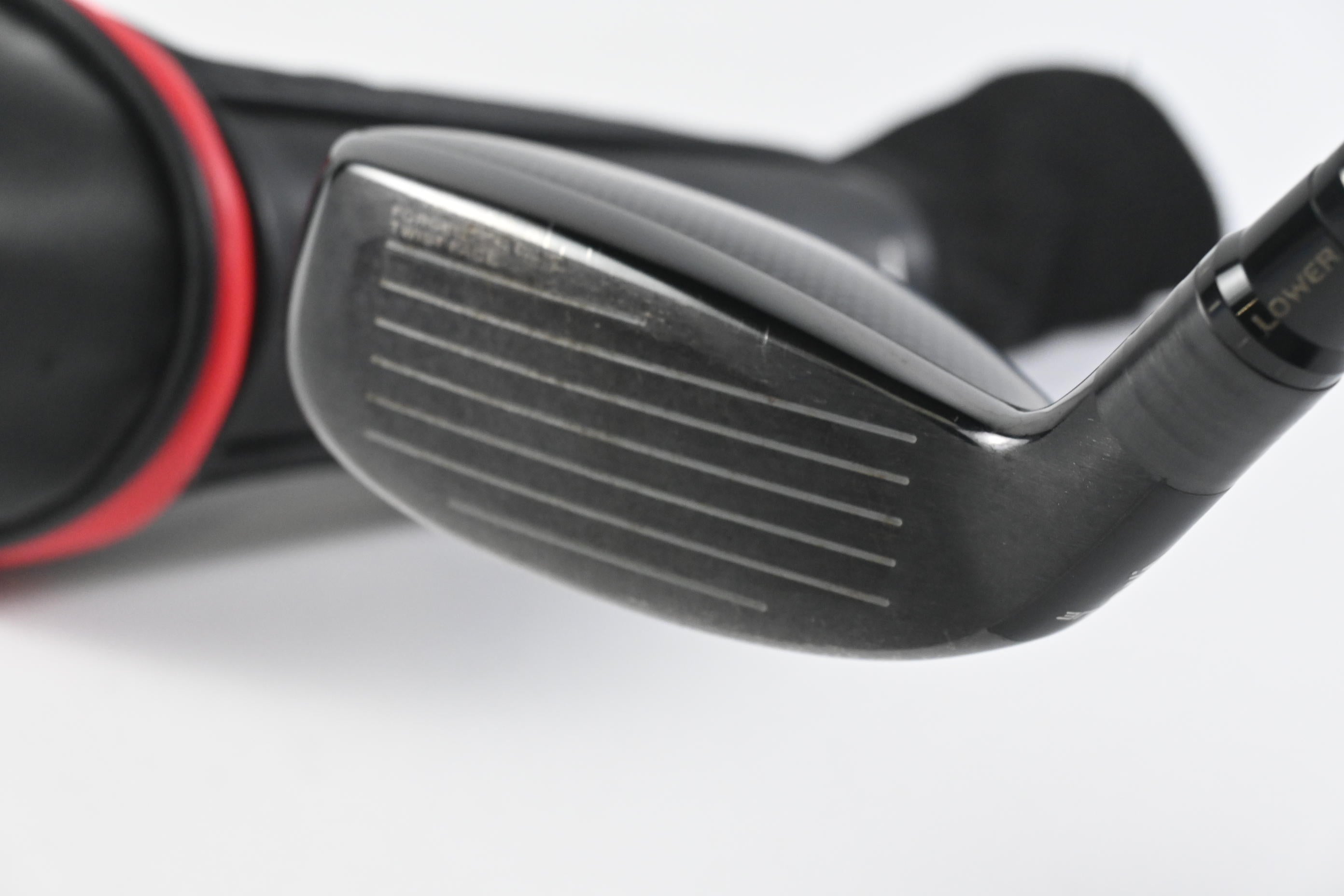 Taylormade Stealth #2 Hybrid / 17 Degree / Stiff Flex HZRDUS Smoke Red RDX 80