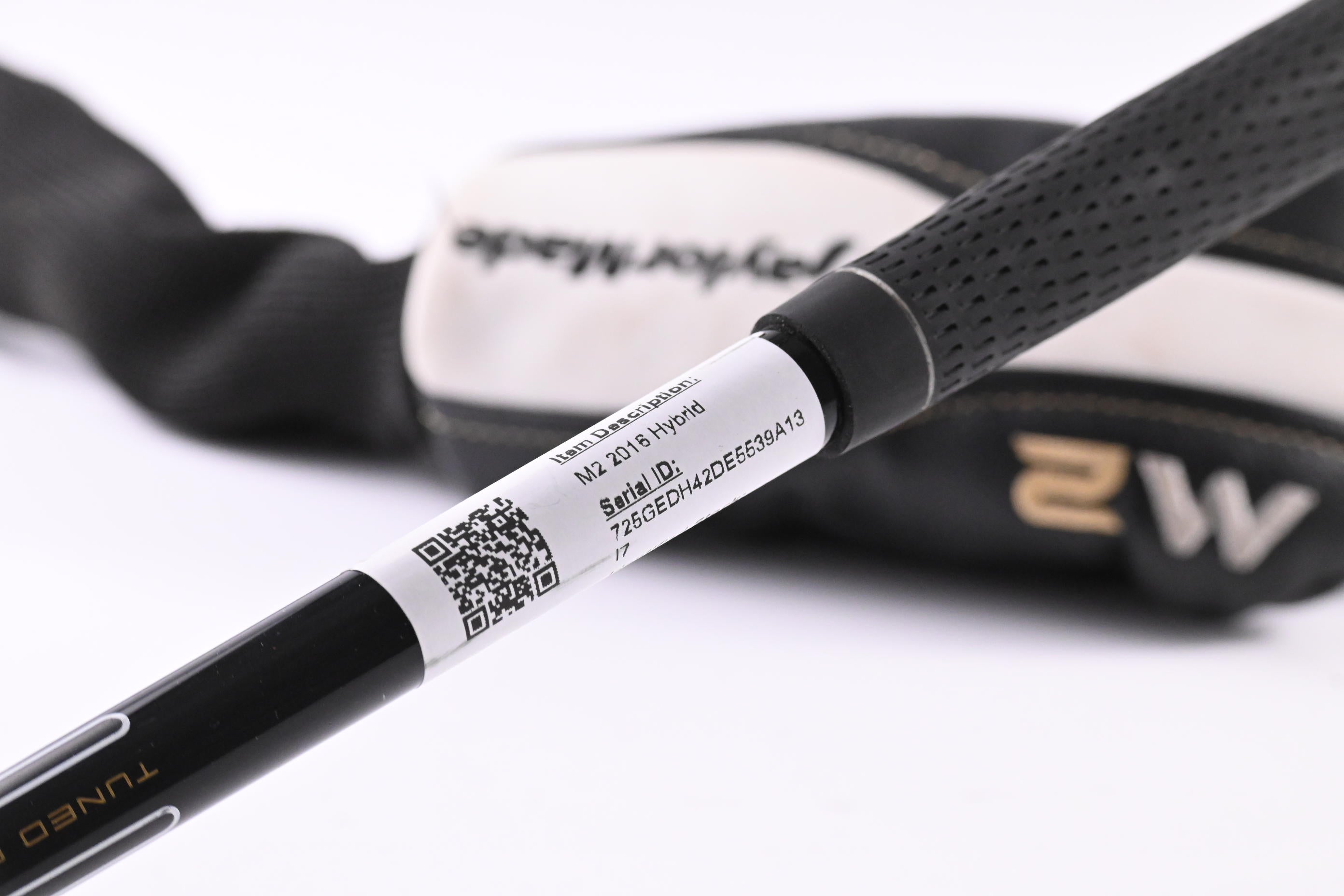 Taylormade M2 2016 #4 Hybrid / 22 Degree / Regular Flex M2 REAX 65 Shaft
