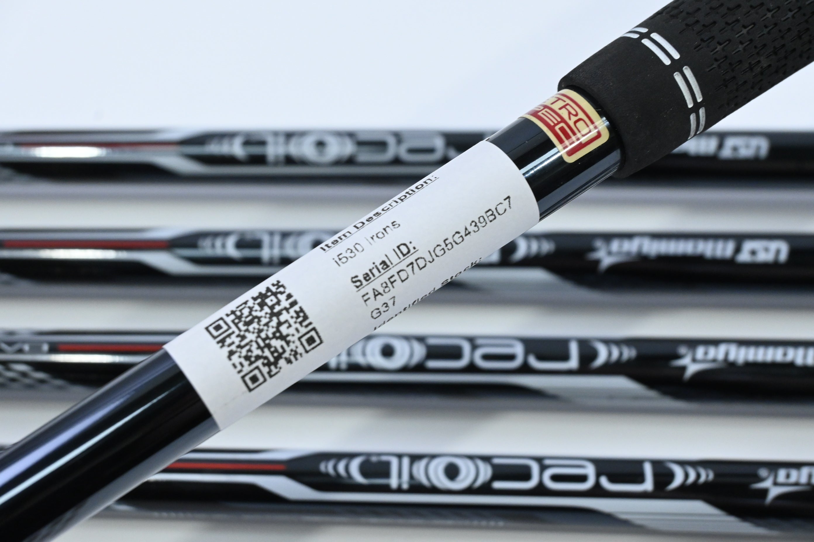 Ping i530 Irons / 7-PW+UW / Blue Dot / Regular Flex UST Recoil Dart 75 Shafts
