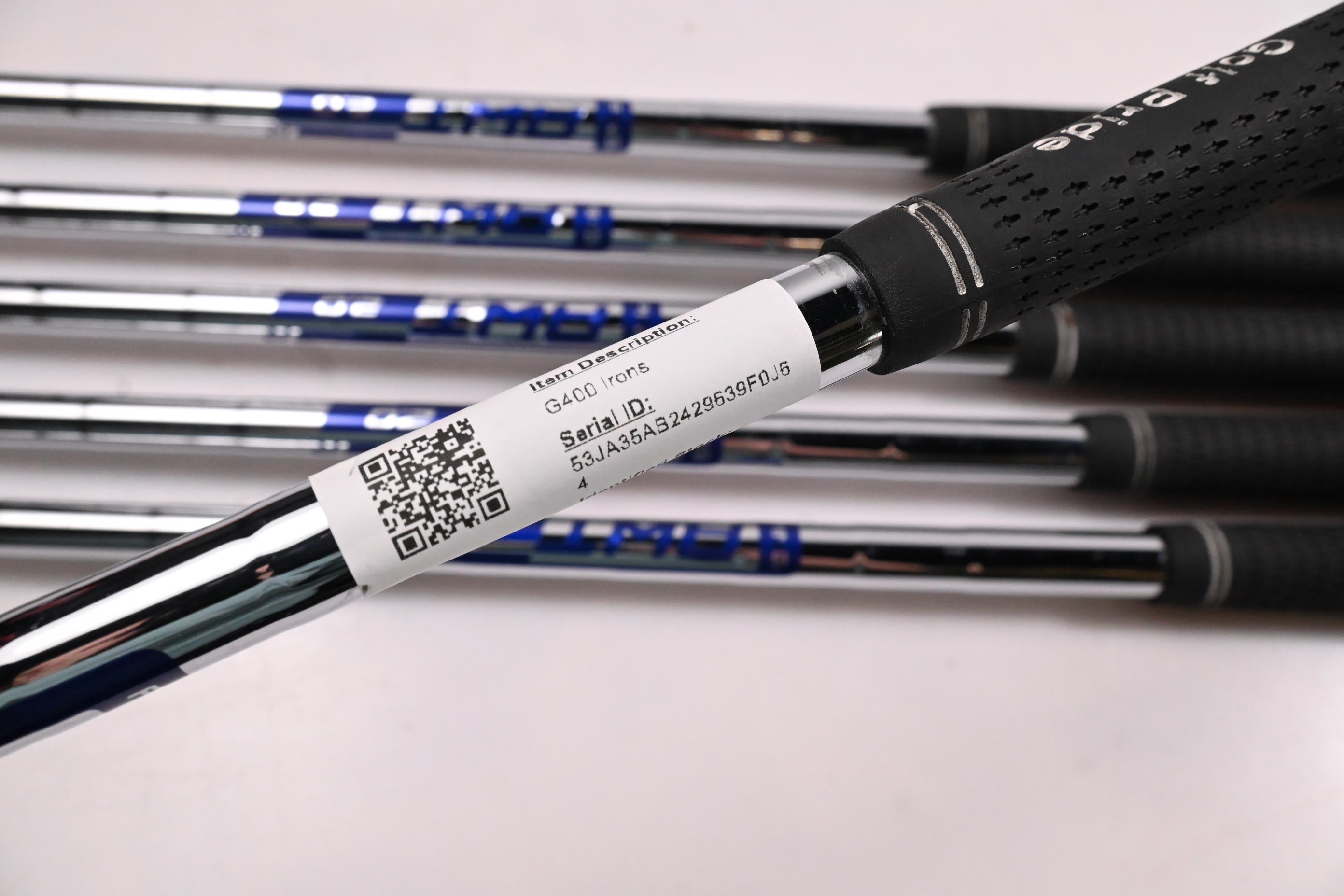 Ping G400 Irons / 6-PW+GW / Black Dot / Regular Flex Ping AWT 2.0 Shafts