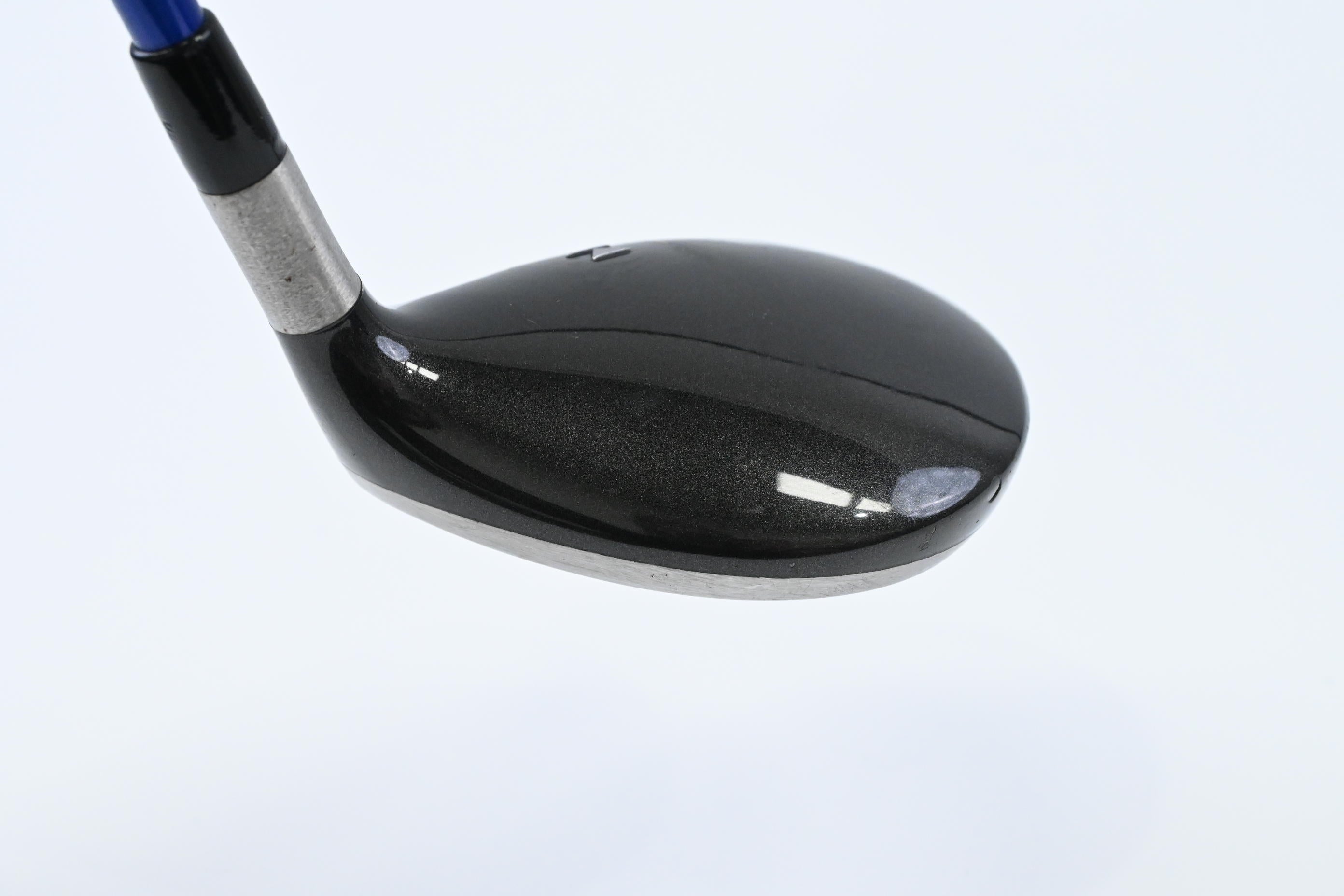 Titleist 904 F #3 Wood / 15 Degree / Regular Flex Graphite DesignYS-6 Shaft