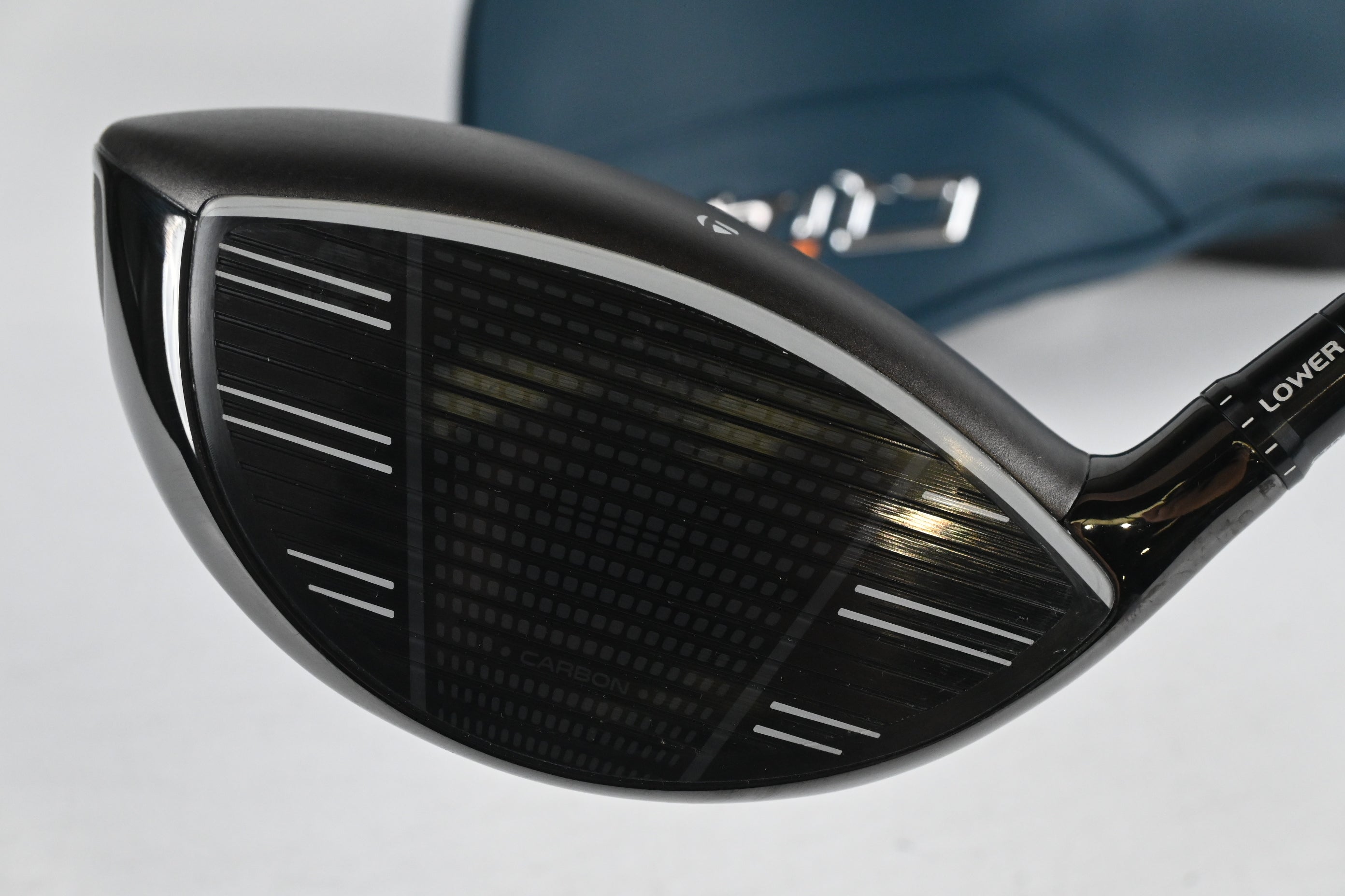 Taylormade Qi4D Driver / 10.5 Degree / Regular Flex Reax Blue 50 Shaft