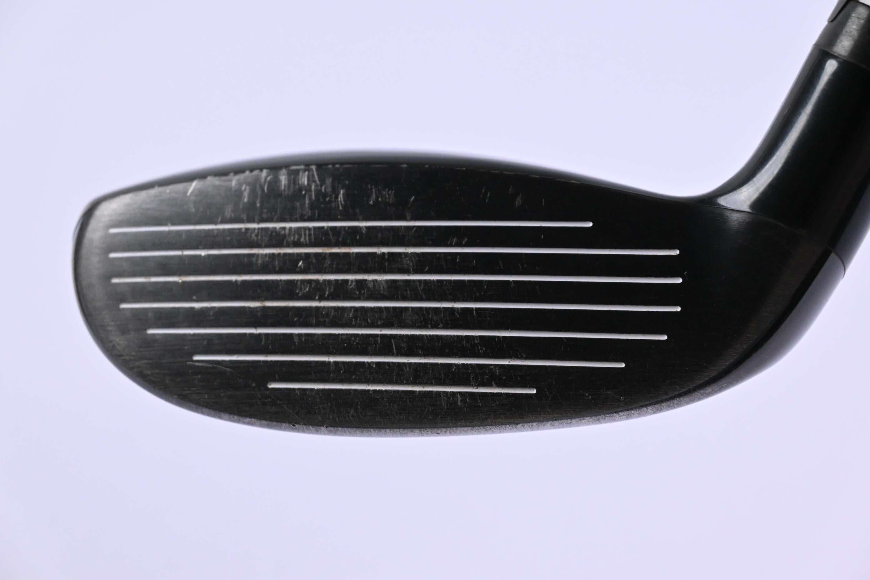 Titleist 910H #3 Hybrid / 21 Degree / Regular Flex Bassara 60 Shaft