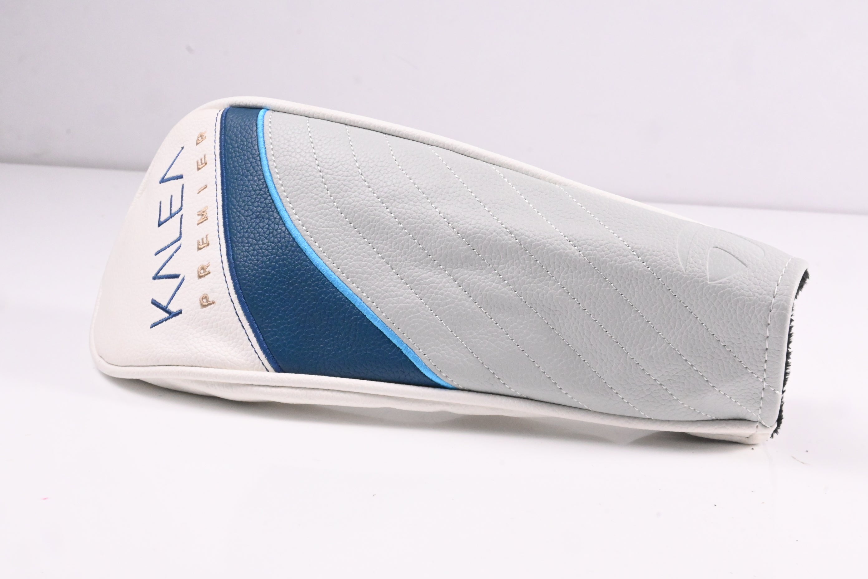 Ladies Taylormade Kalea Premier #3 Wood / 17 Degree / Ladies Flex Taylormade 40