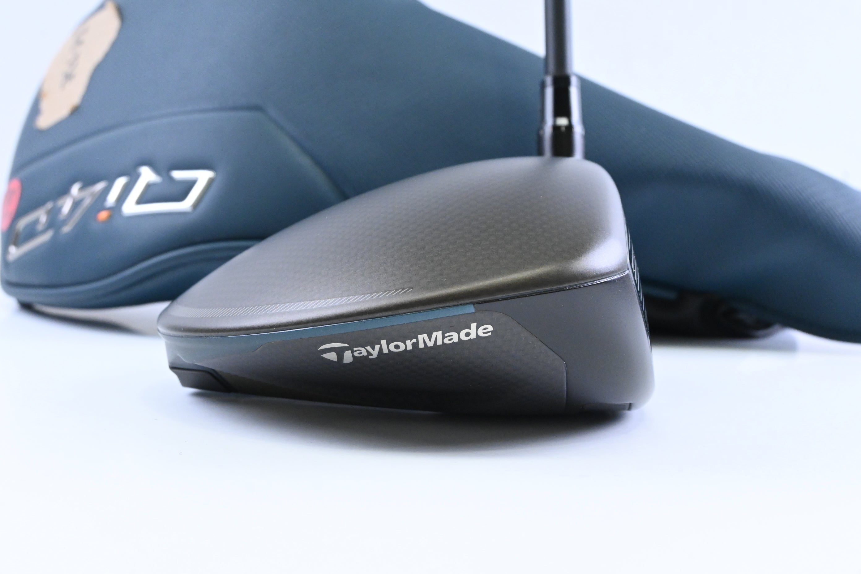 Taylormade Qi4D Max Driver / 10.5 Degree / Stiff Flex Taylormade Reax 50 Shaft