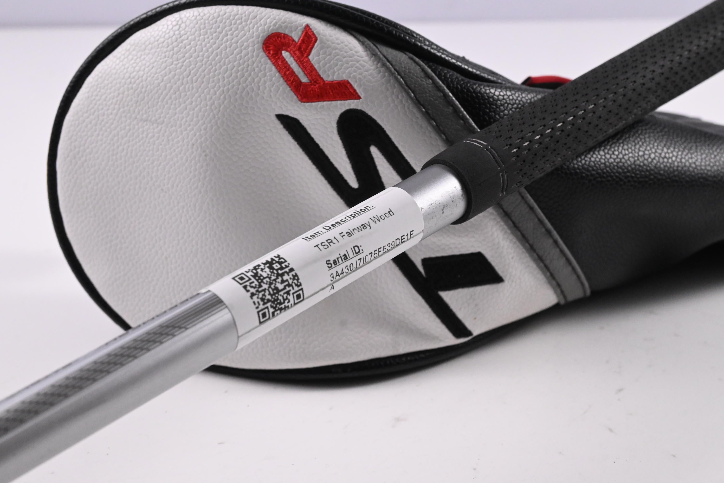 Titleist TSR1 #5 Wood / 18 Degree / Regular Flex MMT Speedmesh 40 Shaft
