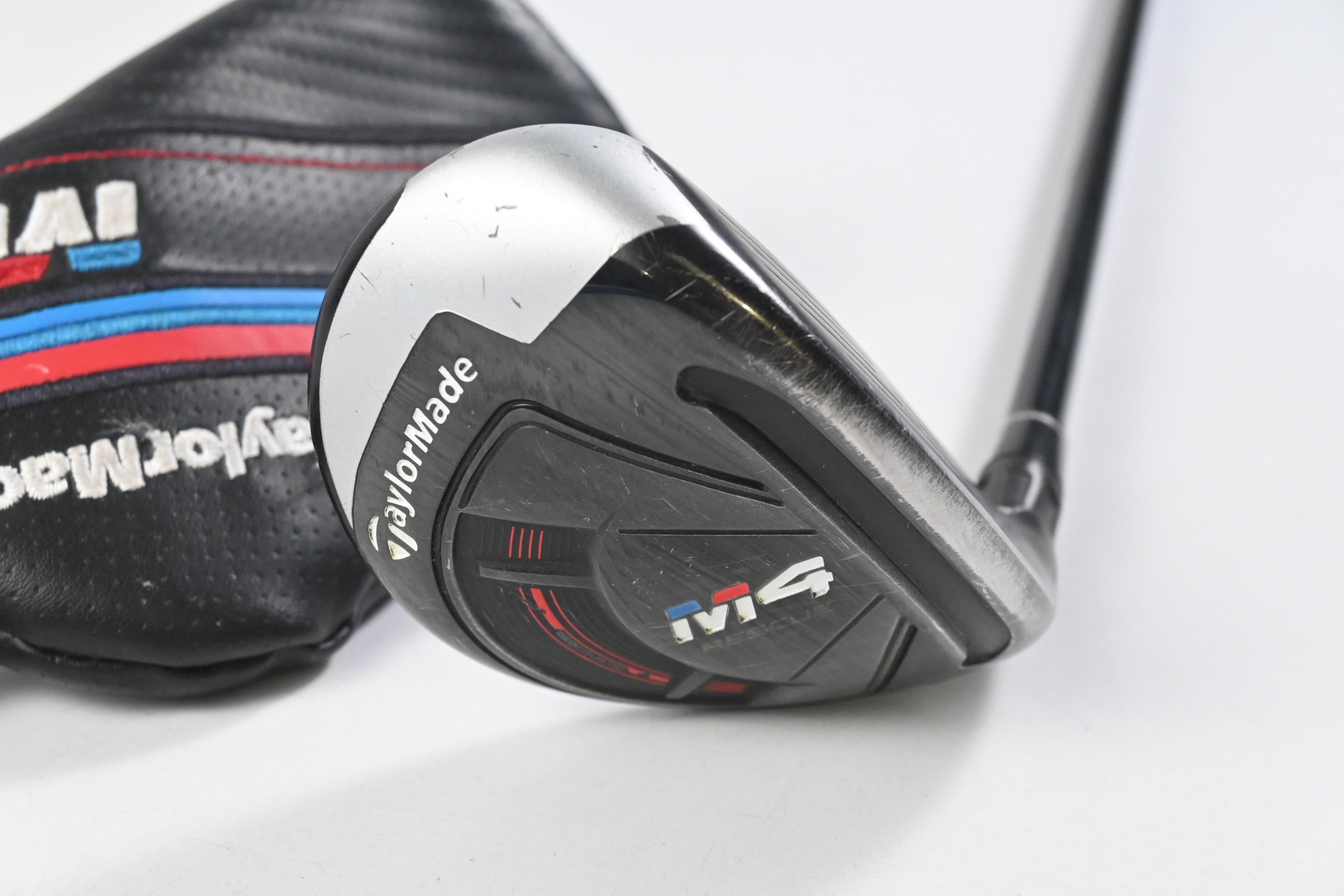 Taylormade M4 #4 Hybrid / 22 Degree / Regular Flex Fujikura Visto Pro 50 Shaft