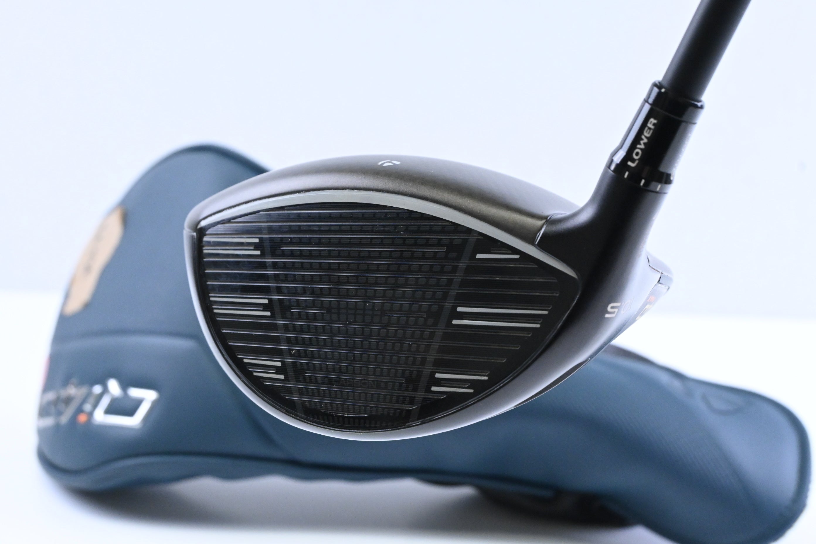 Taylormade Qi4D Max Driver / 10.5 Degree / Stiff Flex Taylormade Reax 50 Shaft
