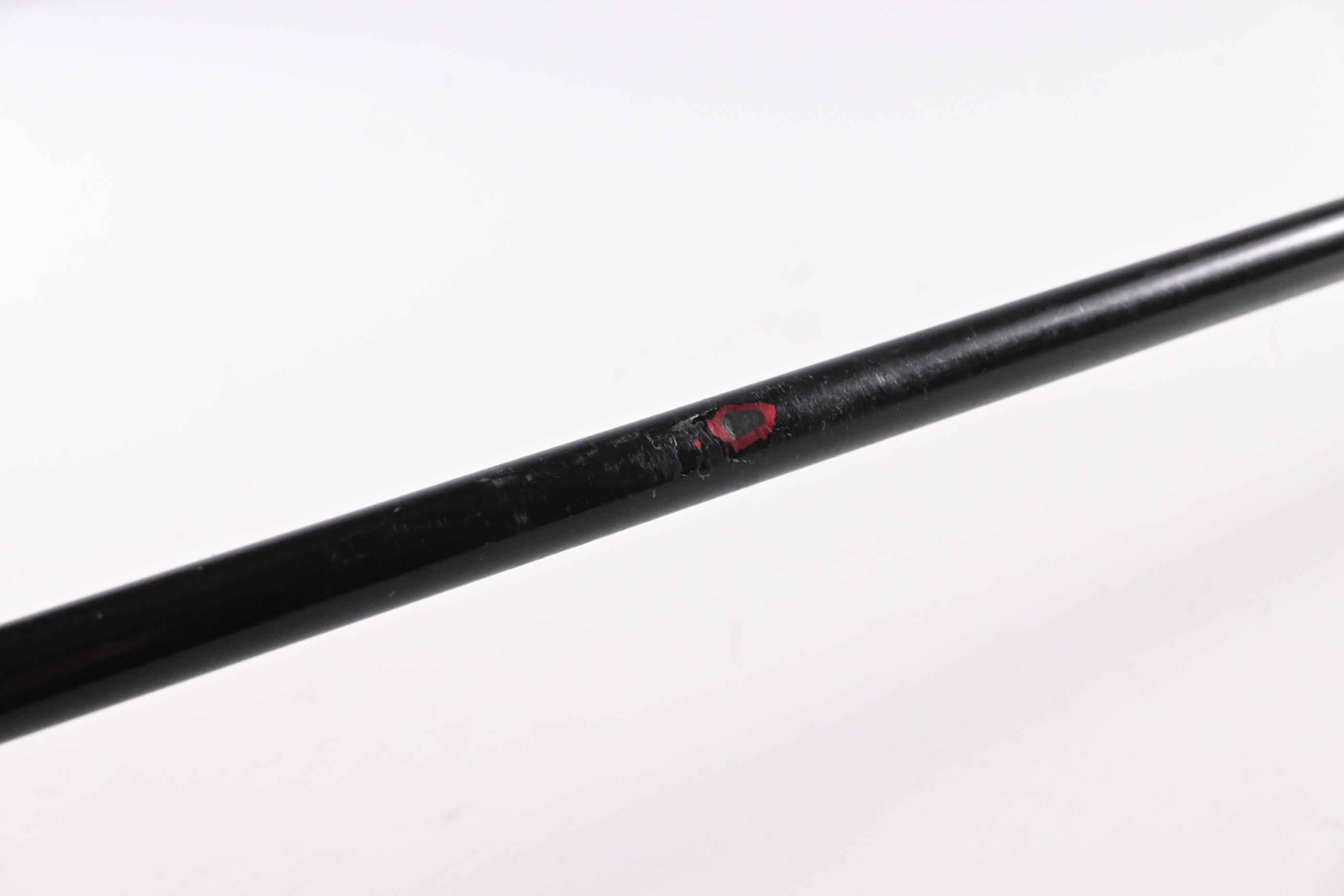 Titleist 909 D2 Driver / 10.5 Degree / Regular Flex Aldila Voodoo Shaft