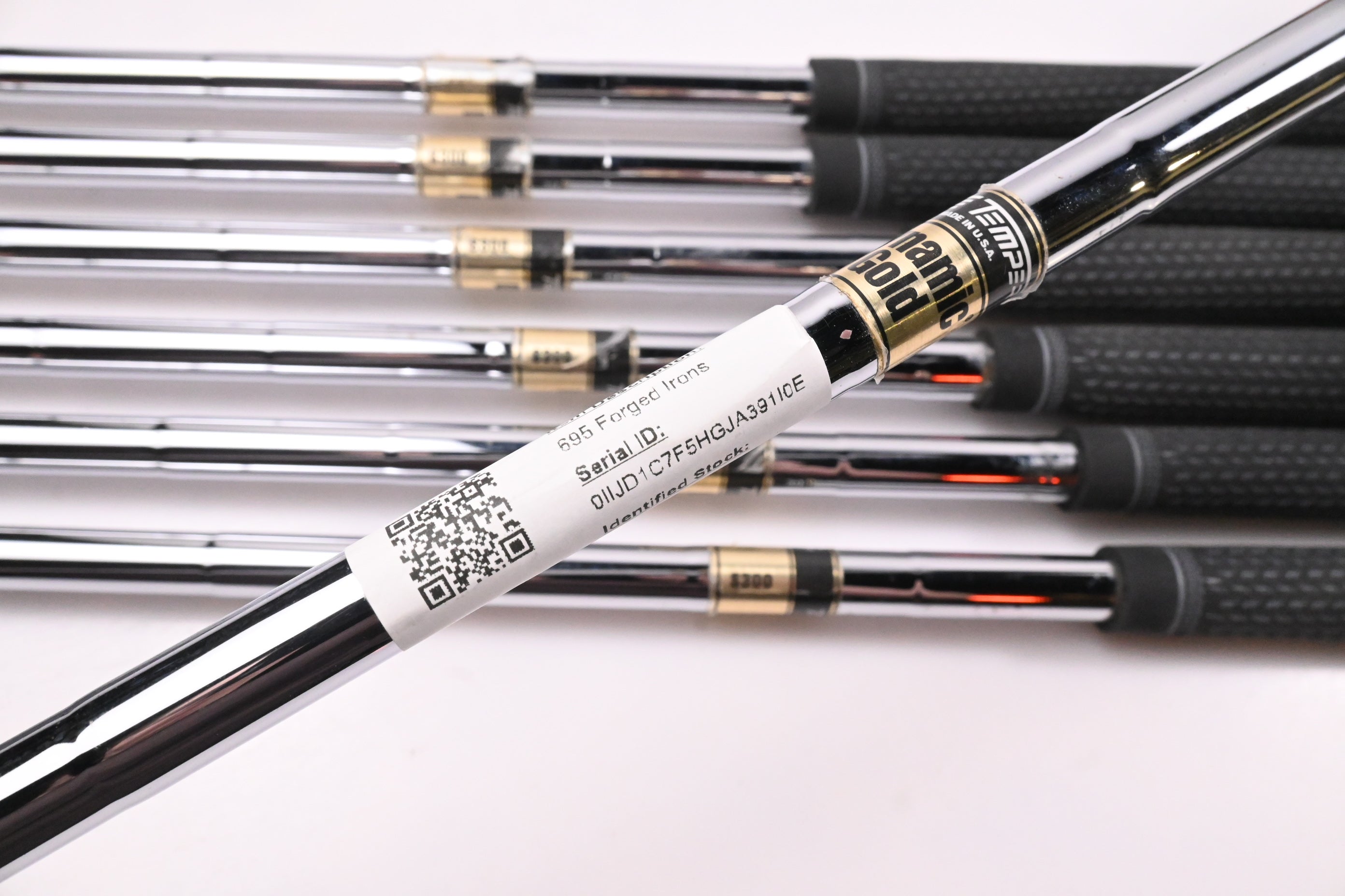Titleist 695 Forged Irons / 4-PW / Stiff Flex Dynamic Gold S300 Shafts