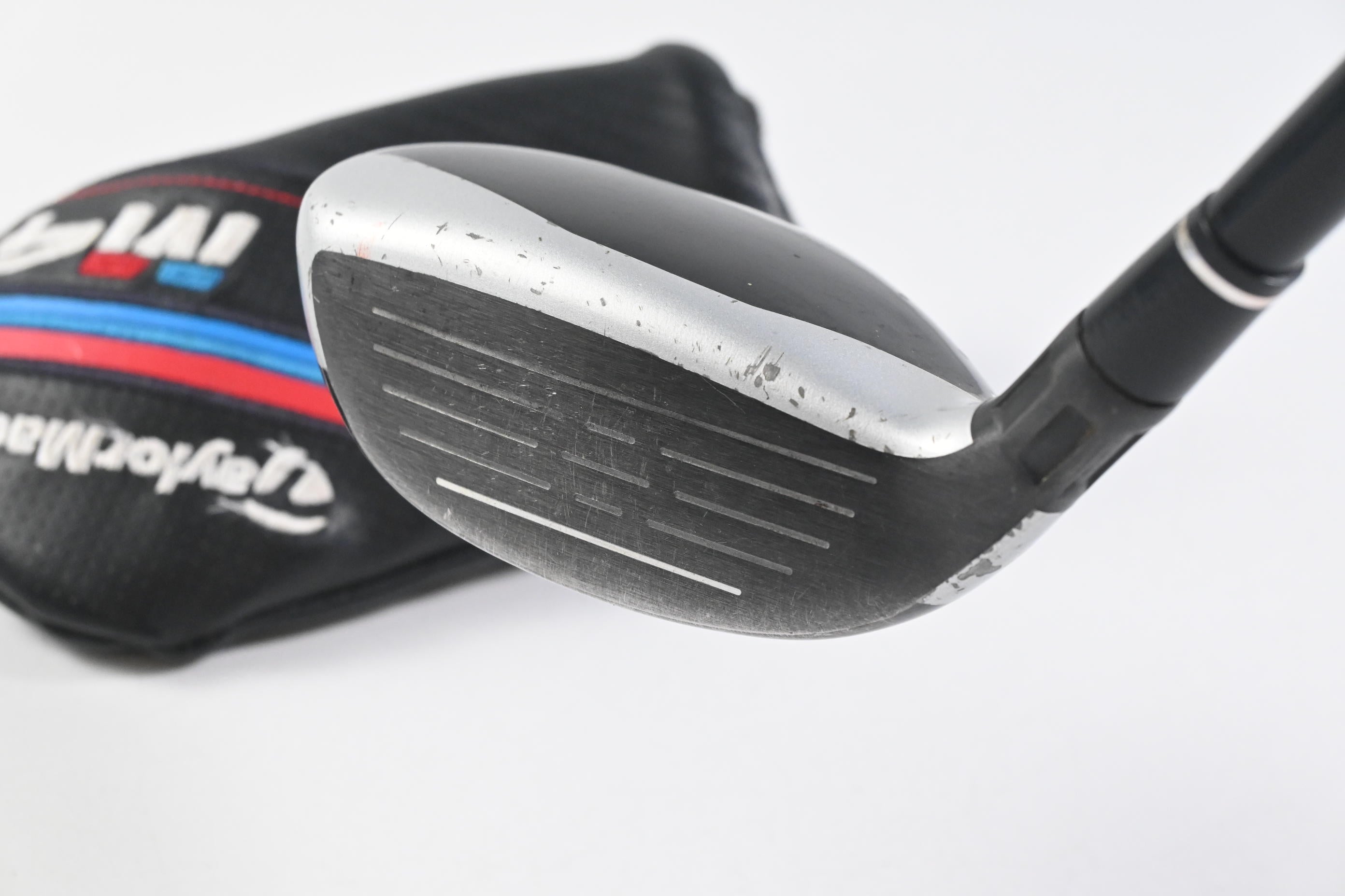 Taylormade M4 #4 Hybrid / 22 Degree / Regular Flex Fujikura Visto Pro 50 Shaft