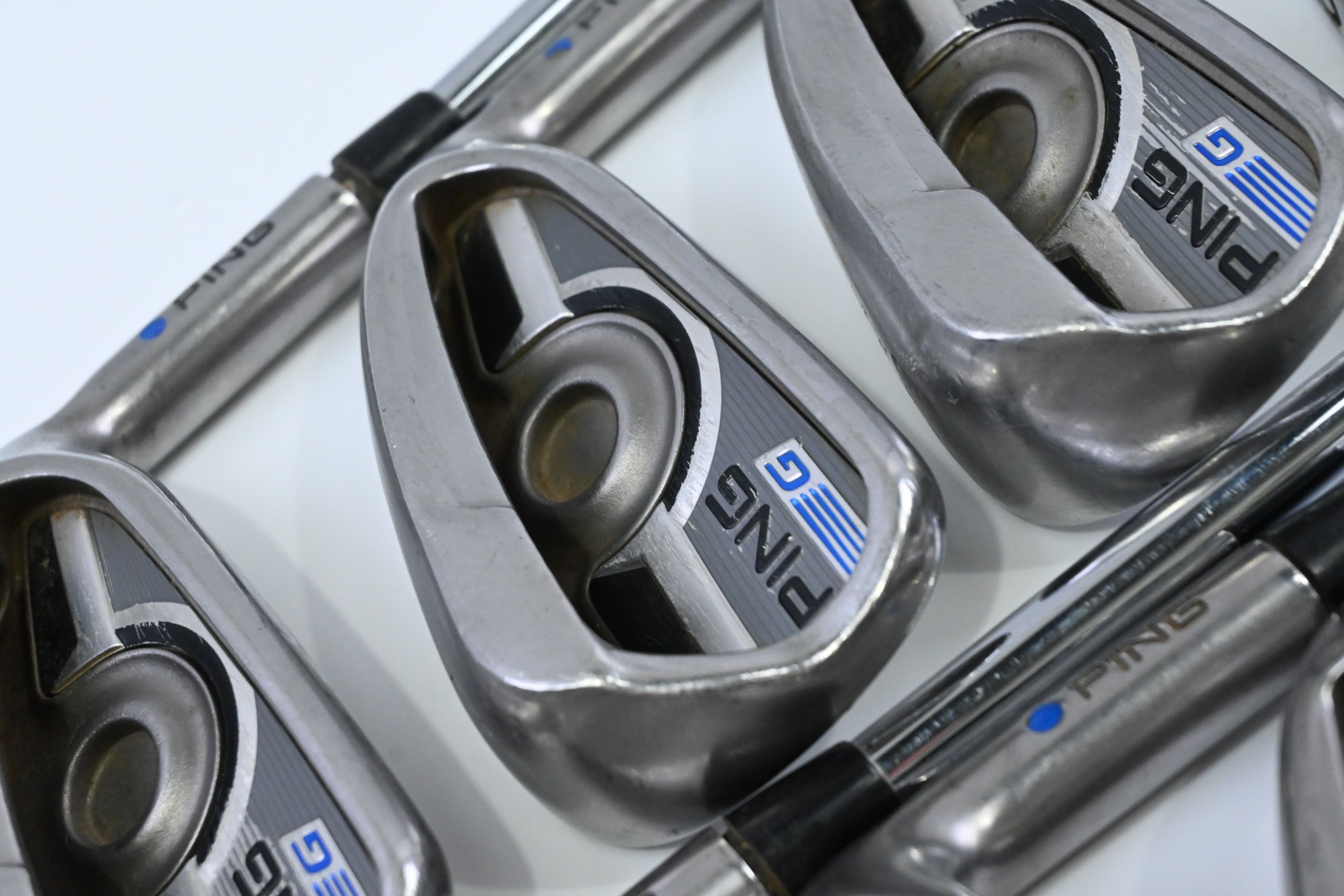 Ping G Series Irons / 5-PW+UW+SW / Blue Dot / Regular Flex Ping AWT 2.0 Shafts