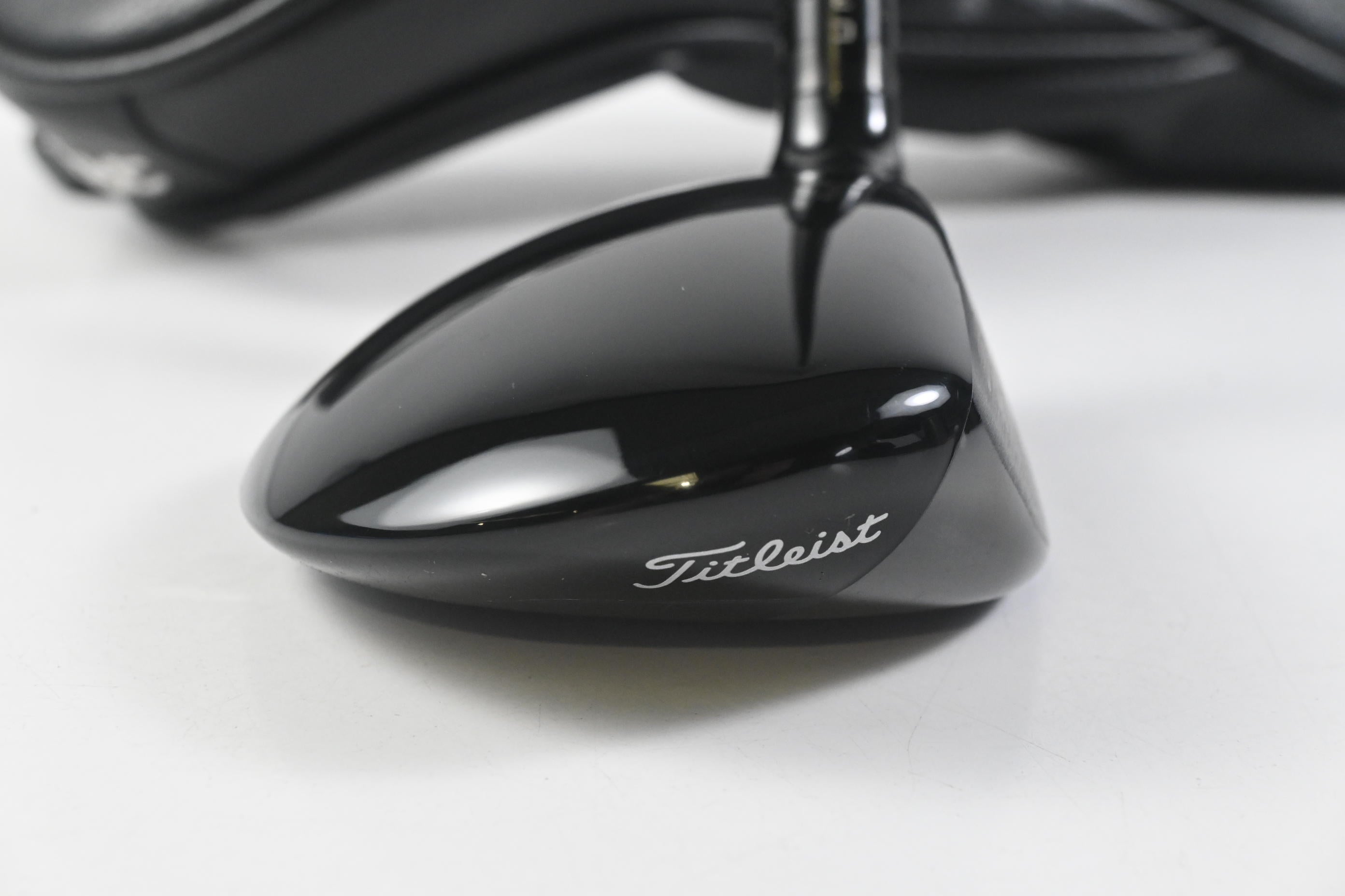 Titleist GT2 #7 Wood / 21 Degree / X-Flex Tensei 1K Black 75 Shaft