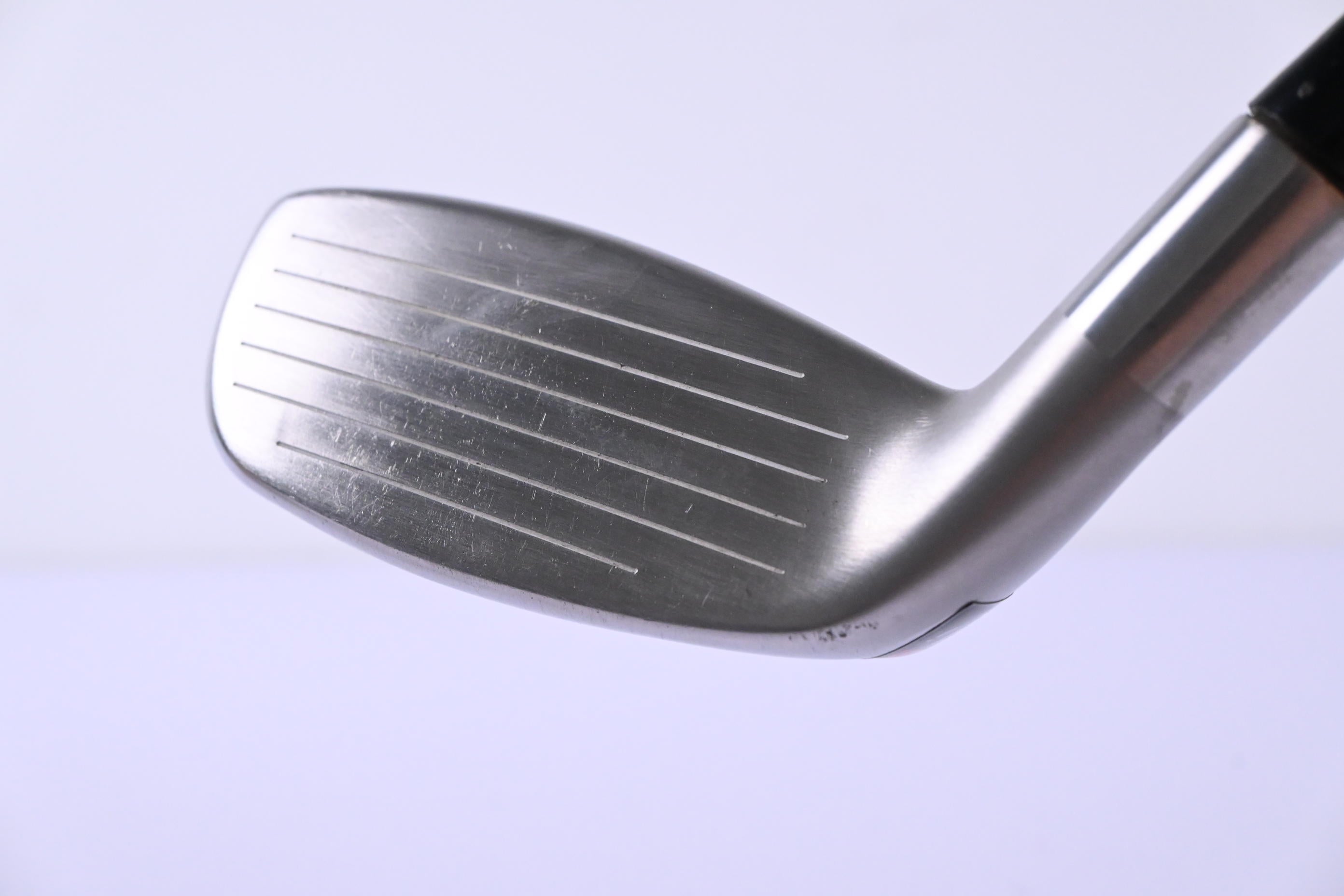 Cleveland Launcher #4 Hybrid / 23 Degree / Regular Flex Aldila VX Shaft