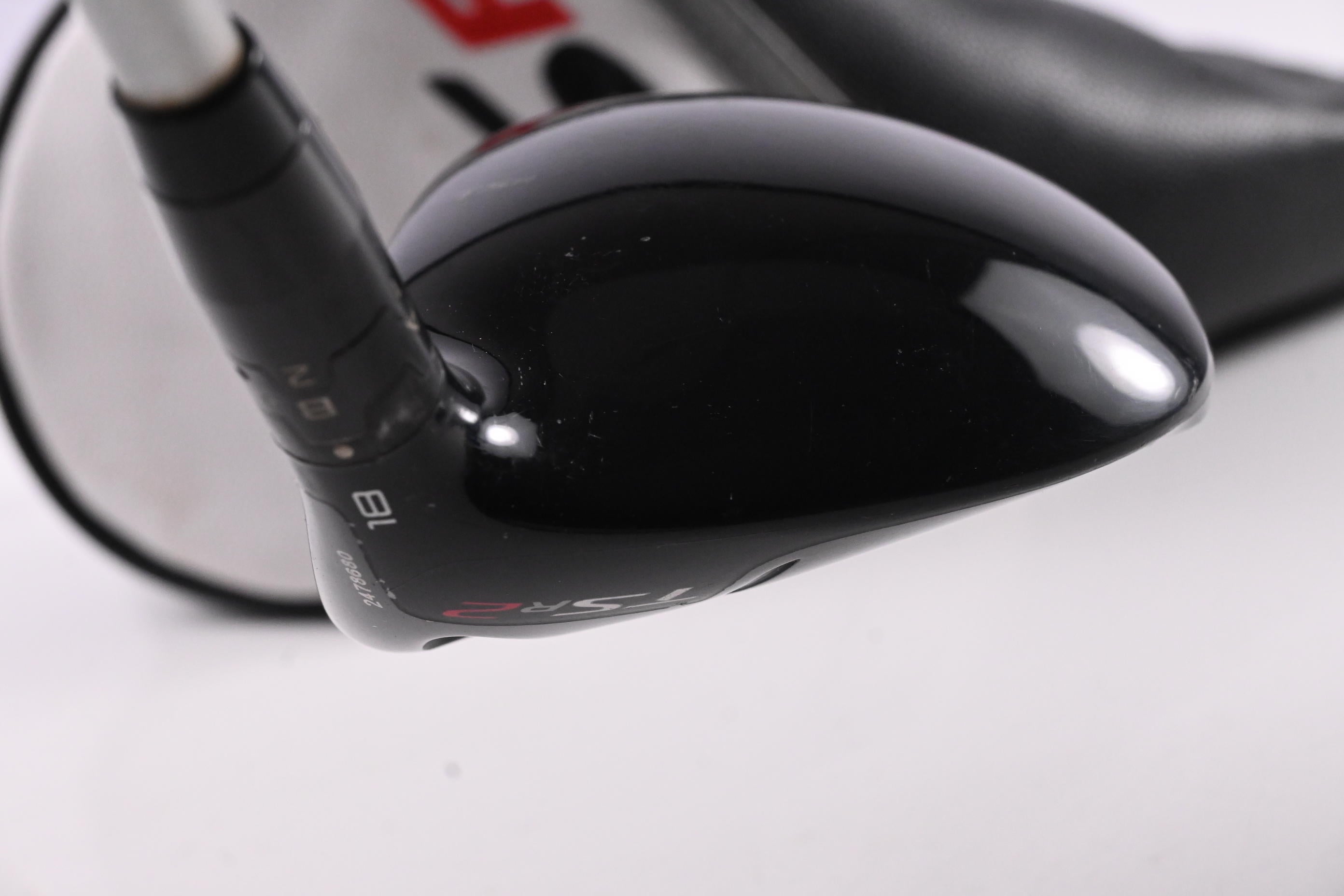 Titleist TSR2 #5 Wood / 18 Degree / Senior Flex Mitsubishi MMT Speedmesh 40
