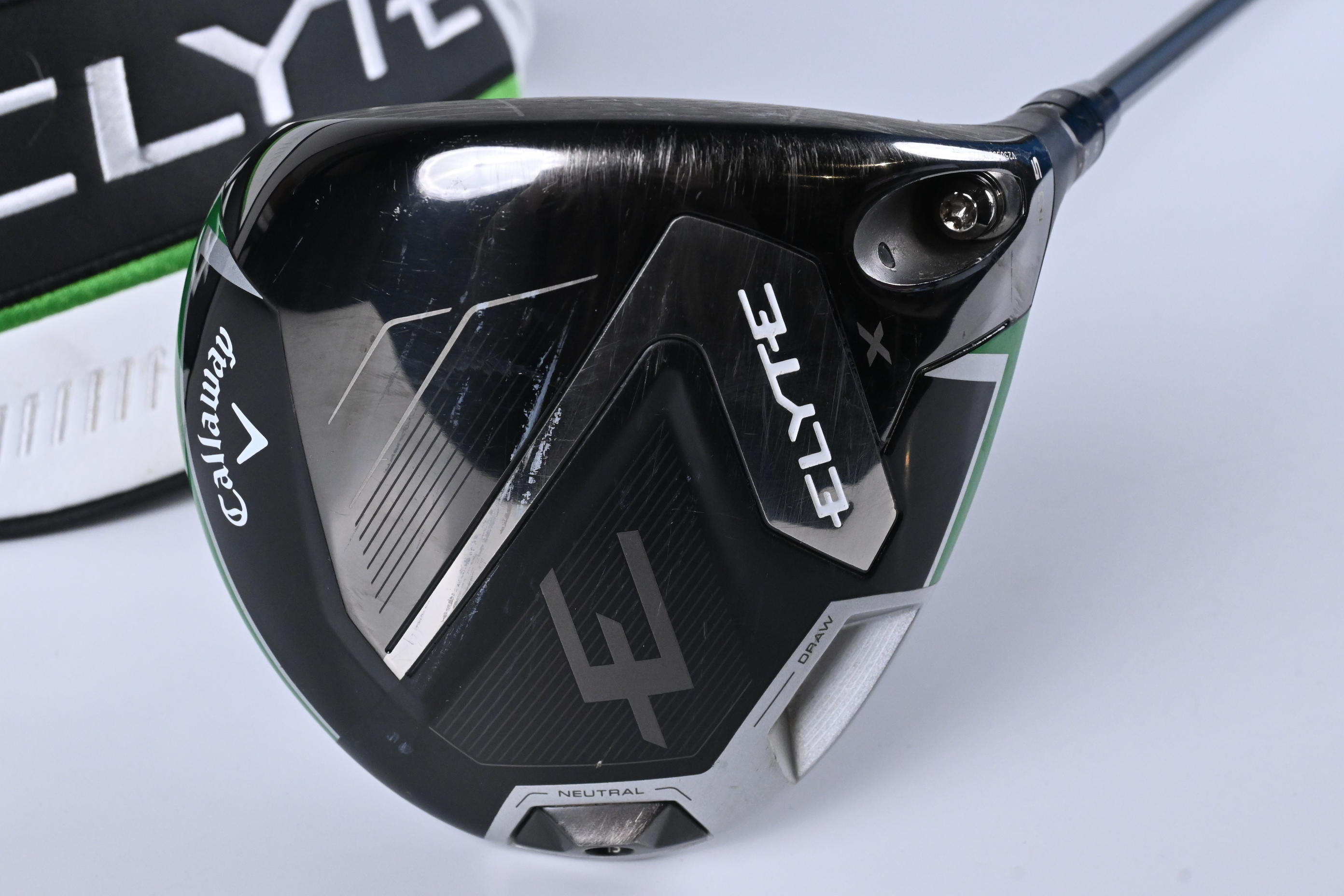 Callaway Elyte X Driver / 10.5 Degree / Regular Flex Denali Charcoal 50 Shaft