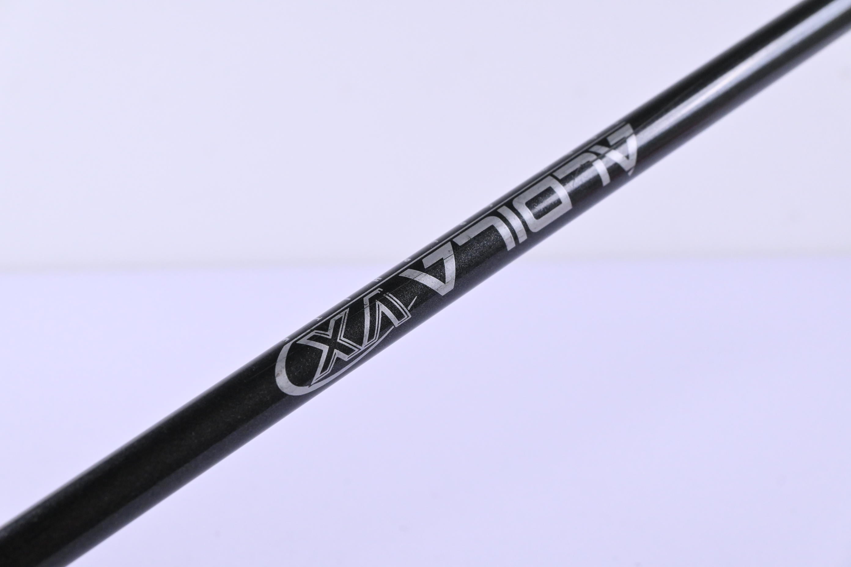 Cleveland Launcher #4 Hybrid / 23 Degree / Regular Flex Aldila VX Shaft