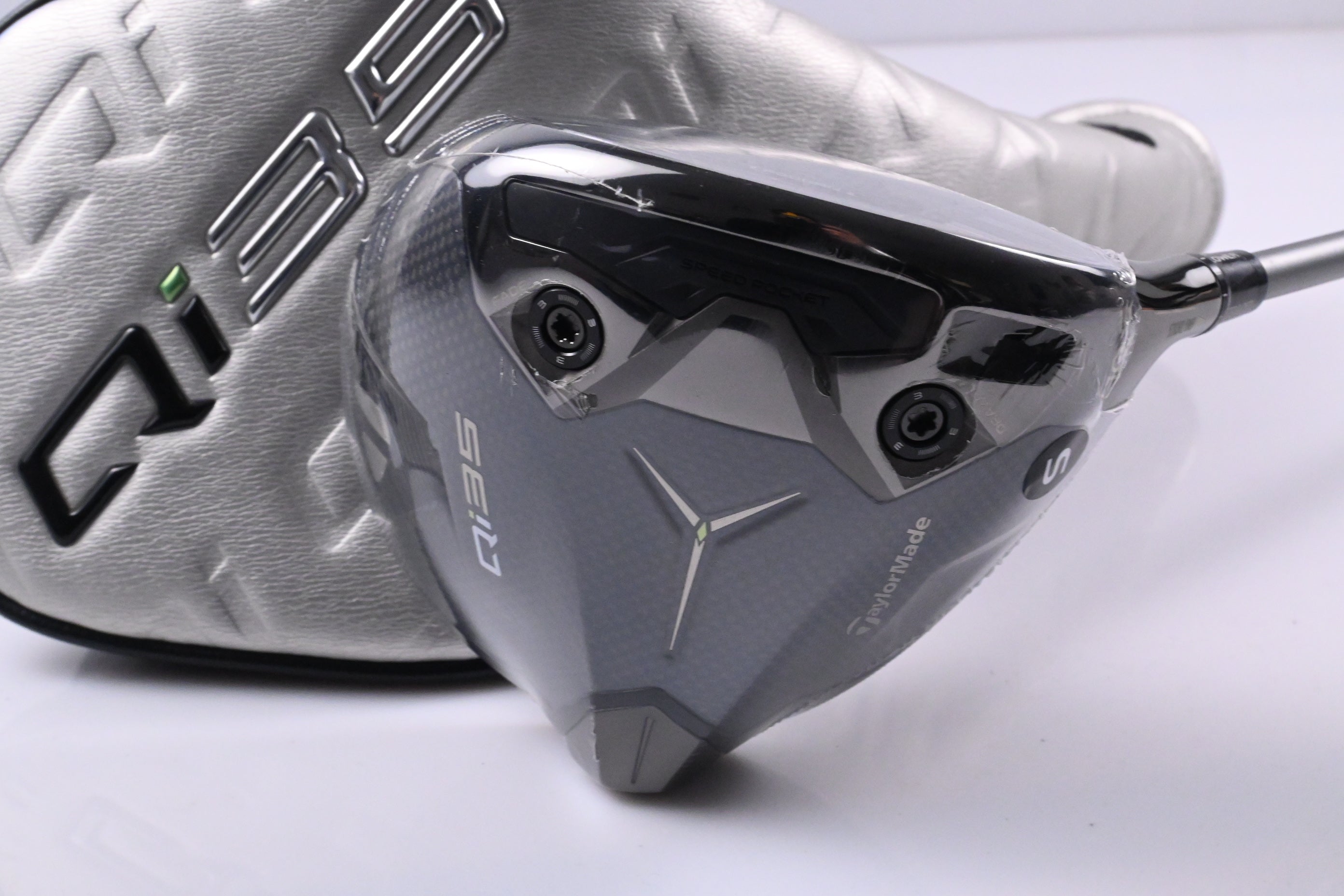 Taylormade Qi35 LS Driver / 10.5 Degree / Stiff Flex Fujikura Air Speeder 50