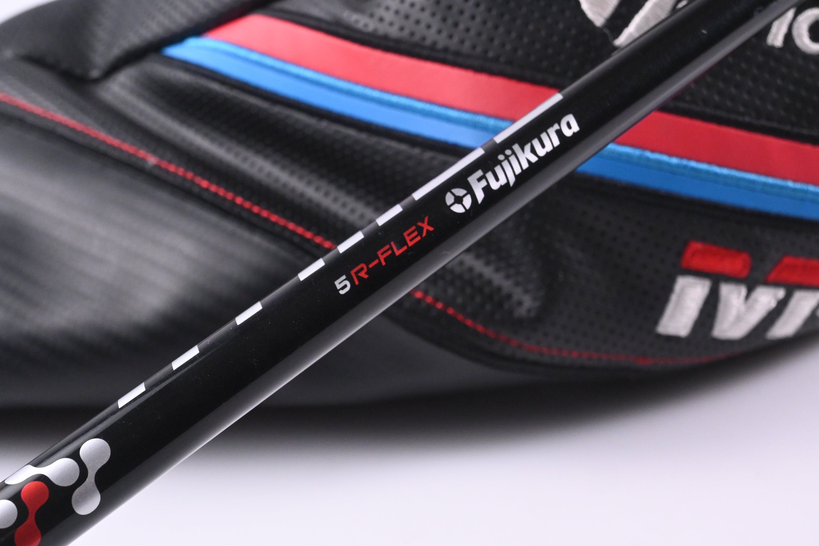 Taylormade M4 Driver / 10.5 Degree / Regular Flex Fujikura Atmos Red 5 Shaft