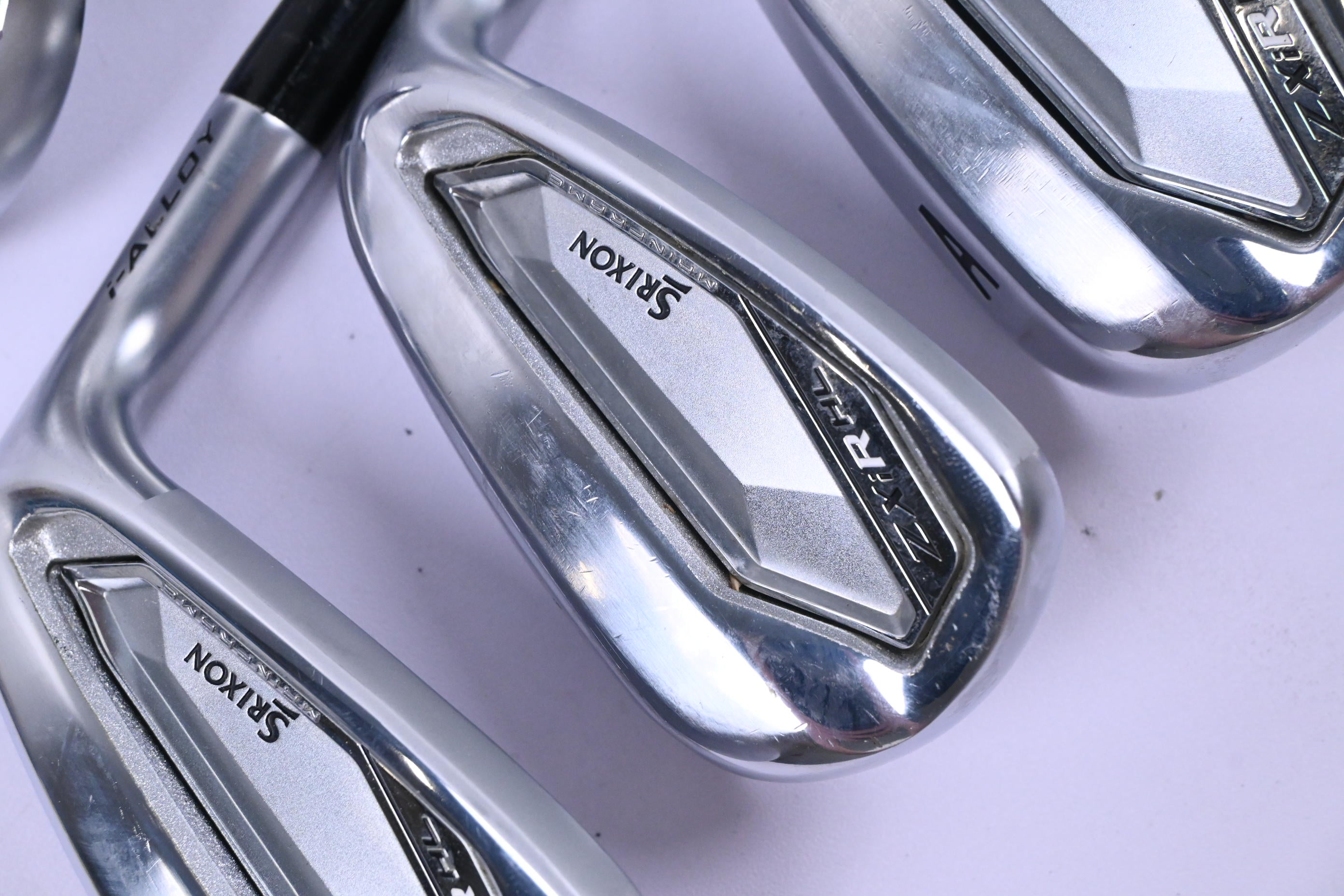 Srixon ZXiR HL Irons / 7-PW+GW / Regular Flex KBS 80 HL Shafts