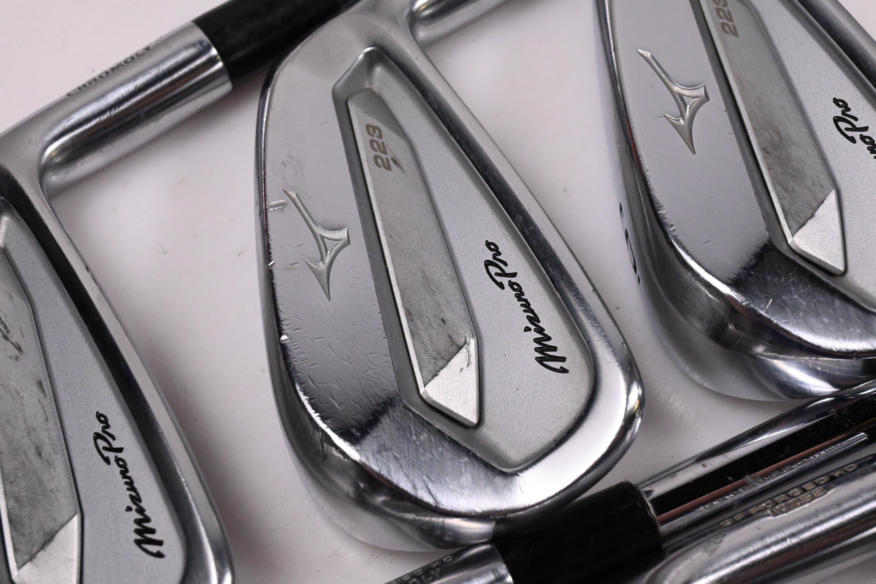 Mizuno Pro 223 Irons / 4-PW / Stiff Flex Project X Shafts