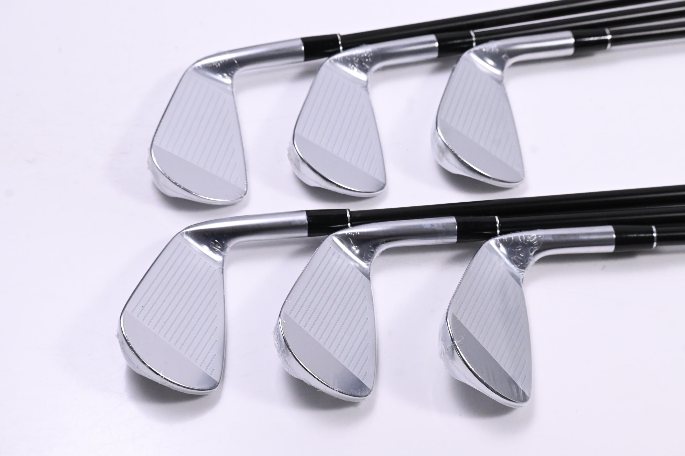Left Hand Srixon ZXi5 Irons / 5-PW / Stiff Flex UST Helium Nanocore 60 Shafts