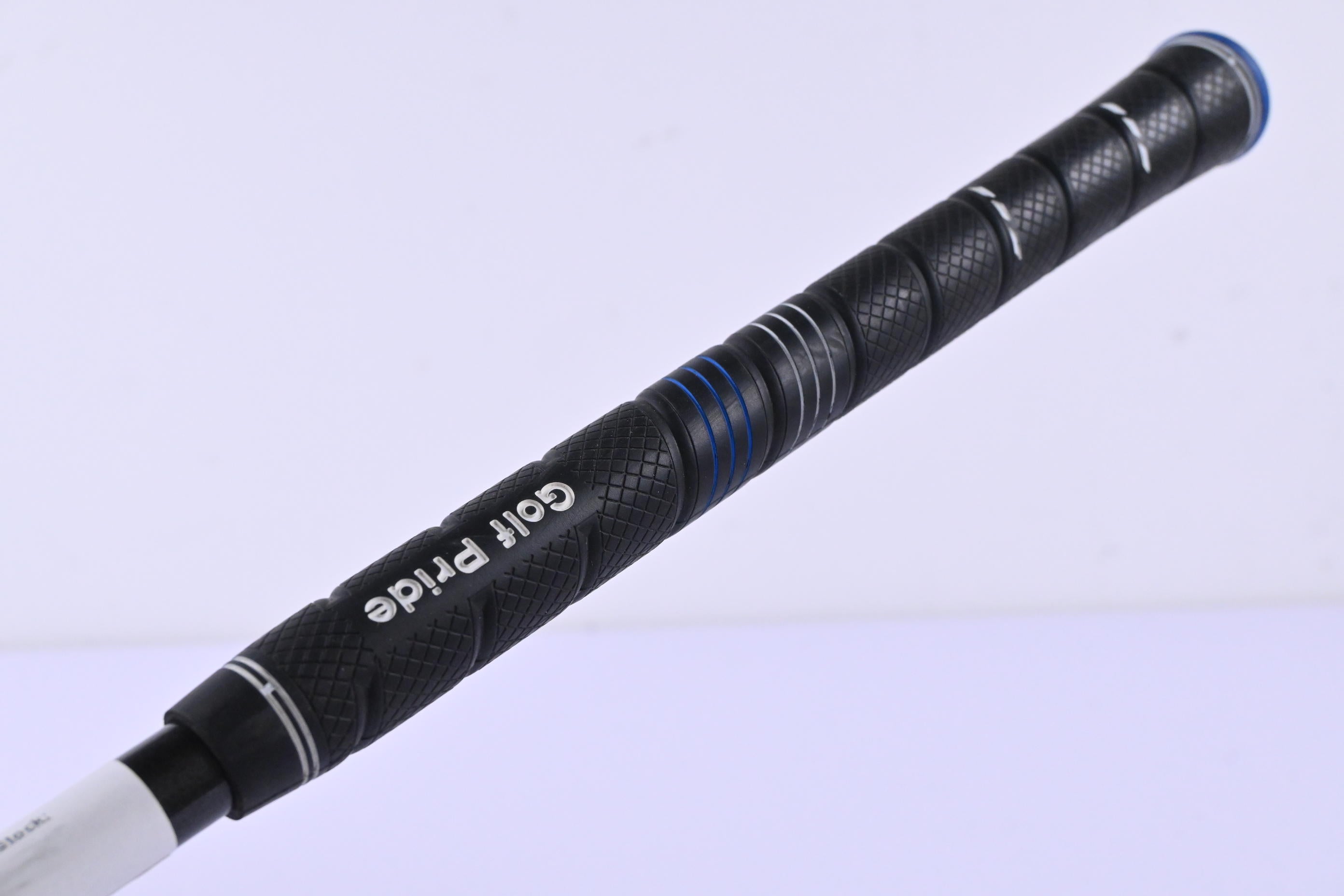 Cleveland Launcher #4 Hybrid / 23 Degree / Regular Flex Aldila VX Shaft
