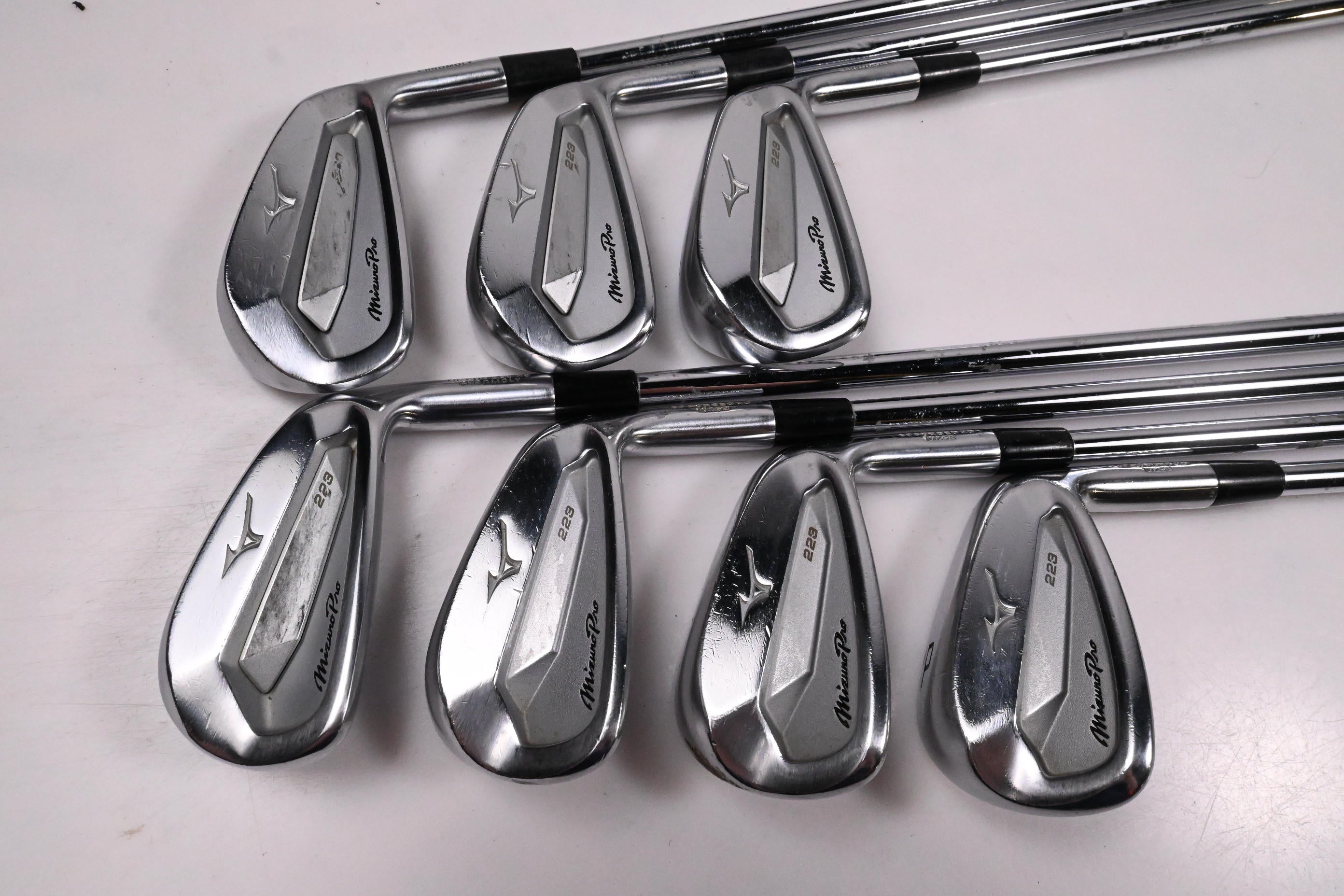 Mizuno Pro 223 Irons / 4-PW / Stiff Flex Project X Shafts